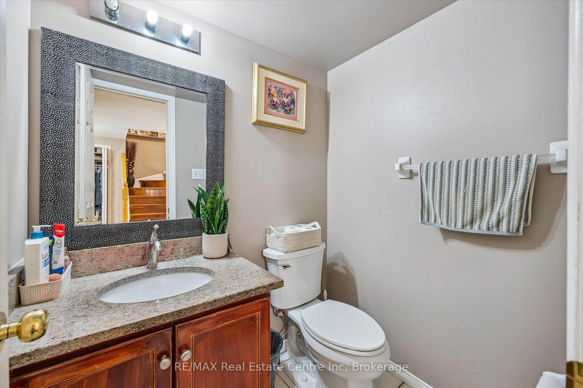 Photo 7 of 161 Stephanie Drive, Guelph, Willow West/Sugarbush/West Acres — HOMEH