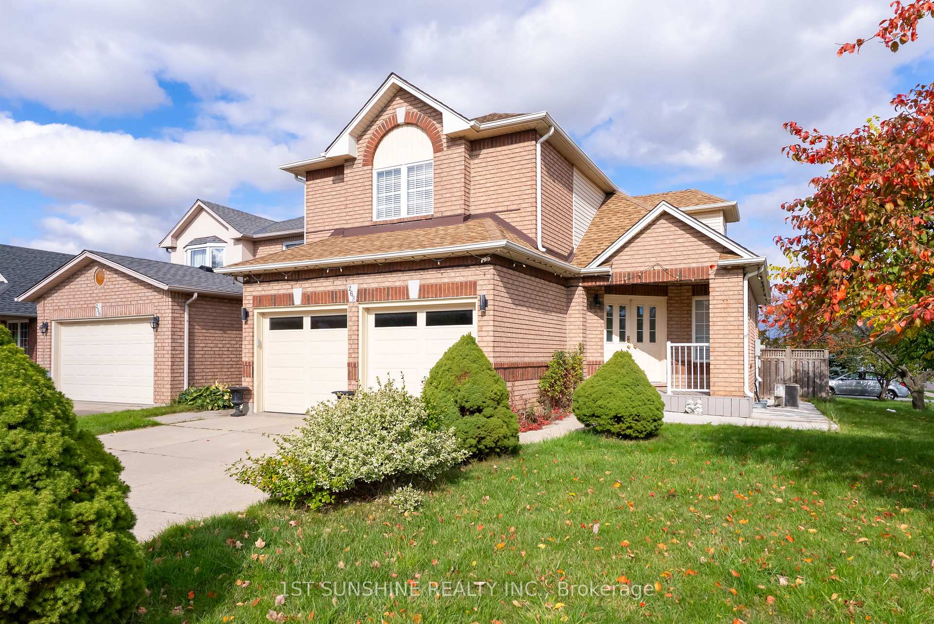 Photo 4 of 263 Hepburn Crescent, Hamilton, Mountview — HOMEH