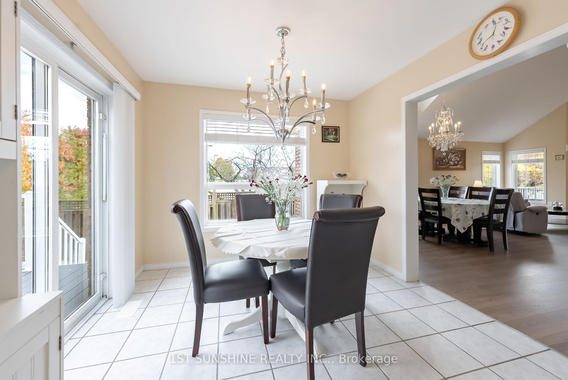 Photo 18 of 263 Hepburn Crescent, Hamilton, Mountview — HOMEH