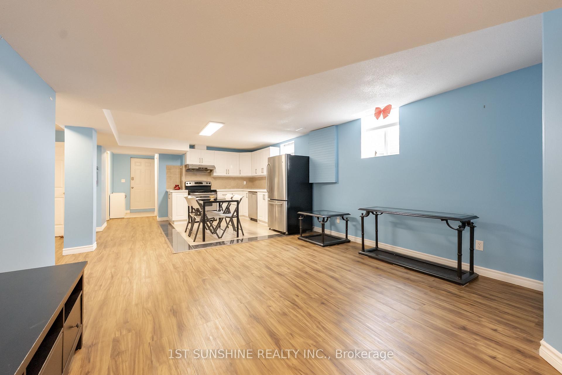 Photo 34 of 263 Hepburn Crescent, Hamilton, Mountview — HOMEH