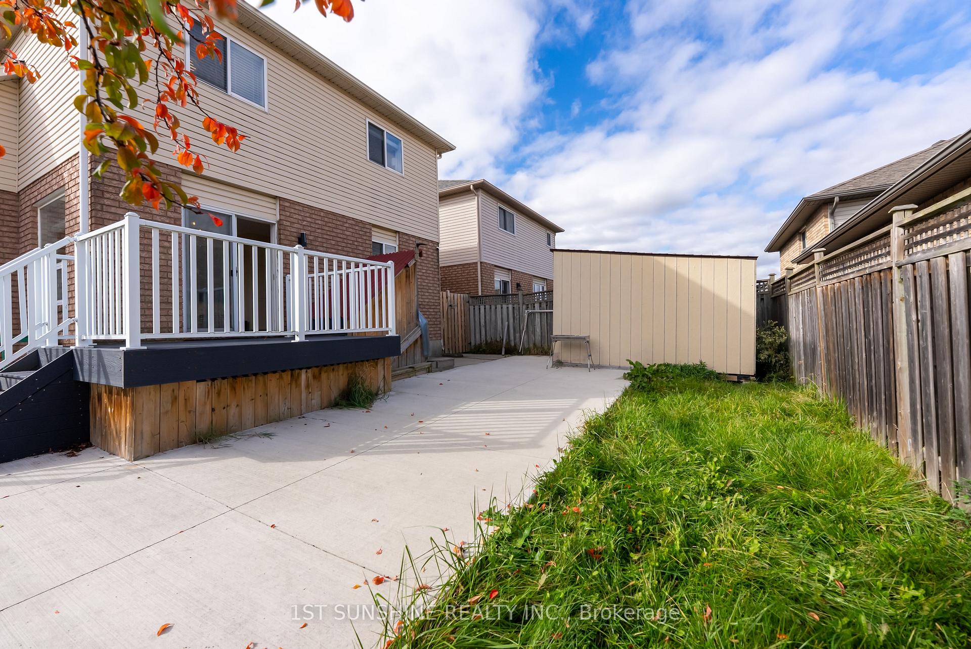 Photo 43 of 263 Hepburn Crescent, Hamilton, Mountview — HOMEH