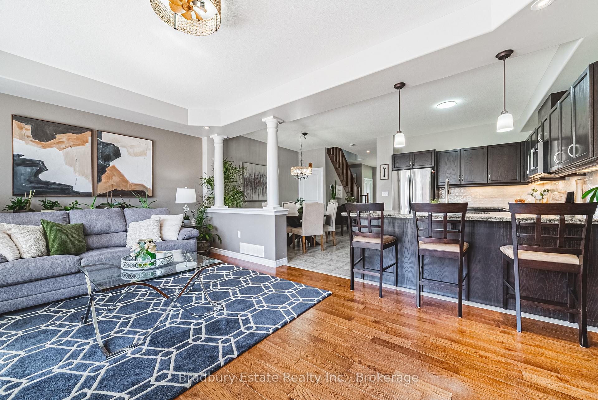 Photo 10 of 42 Fall Fair Way, Hamilton, Binbrook — HOMEH