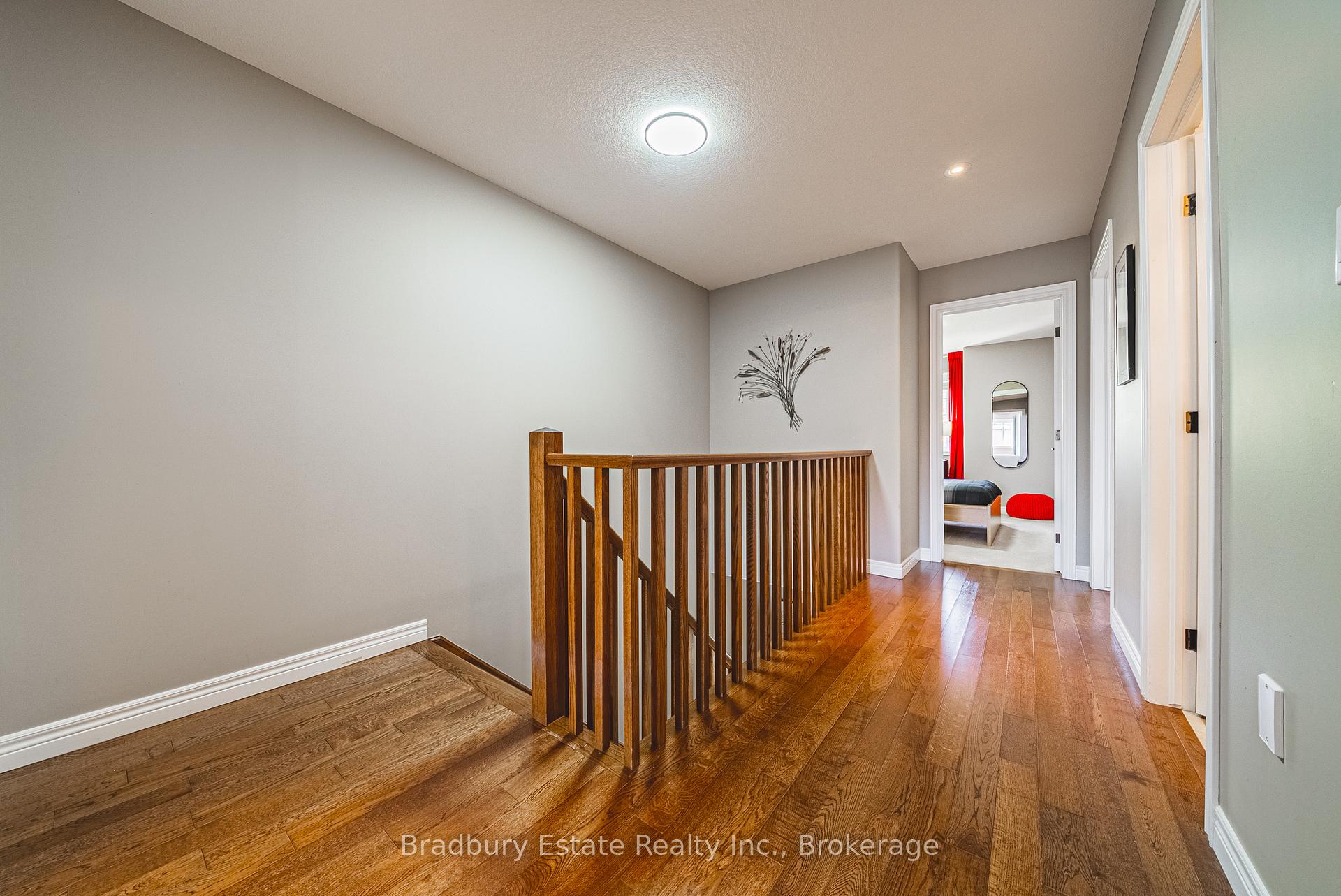 Photo 19 of 42 Fall Fair Way, Hamilton, Binbrook — HOMEH