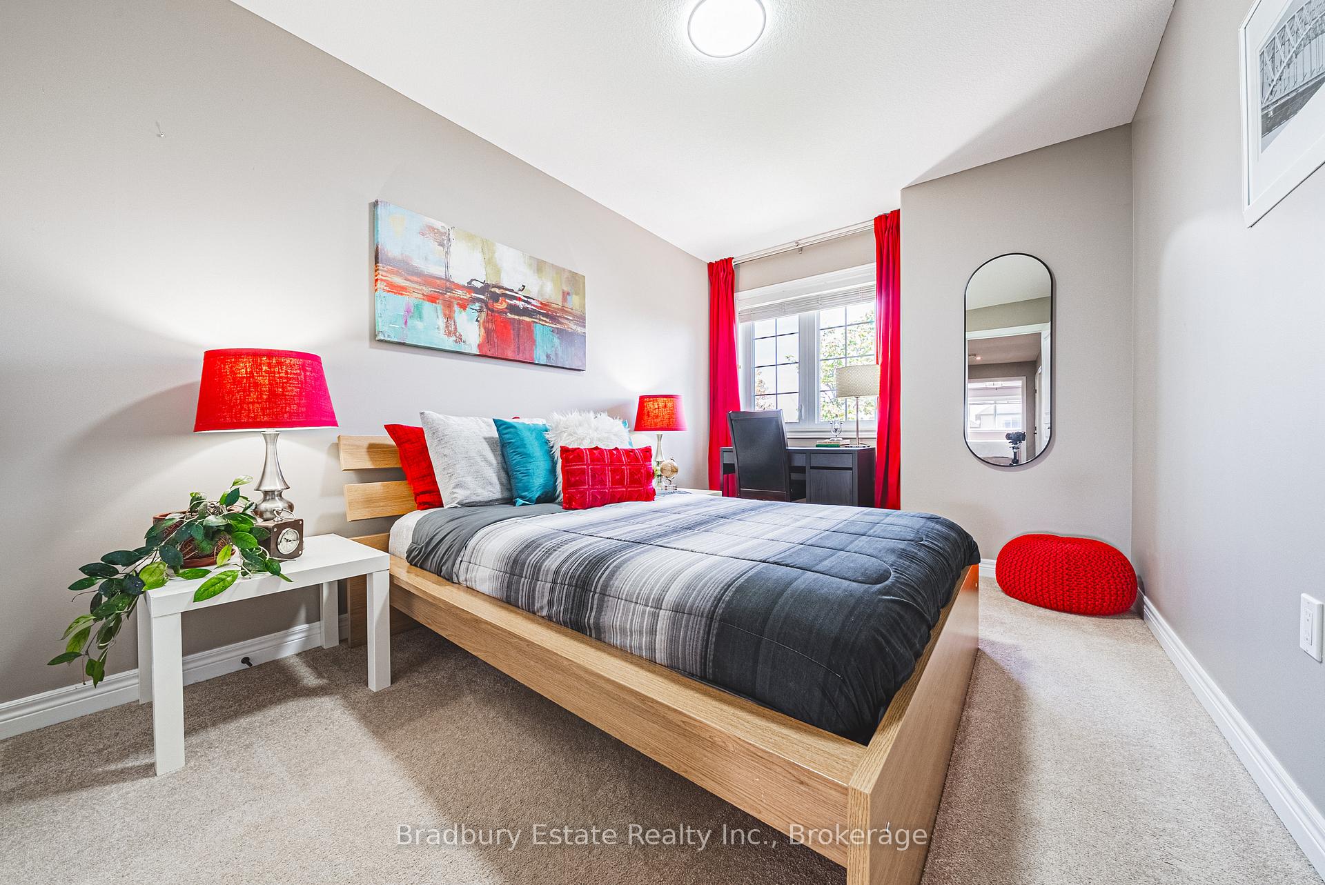 Photo 28 of 42 Fall Fair Way, Hamilton, Binbrook — HOMEH