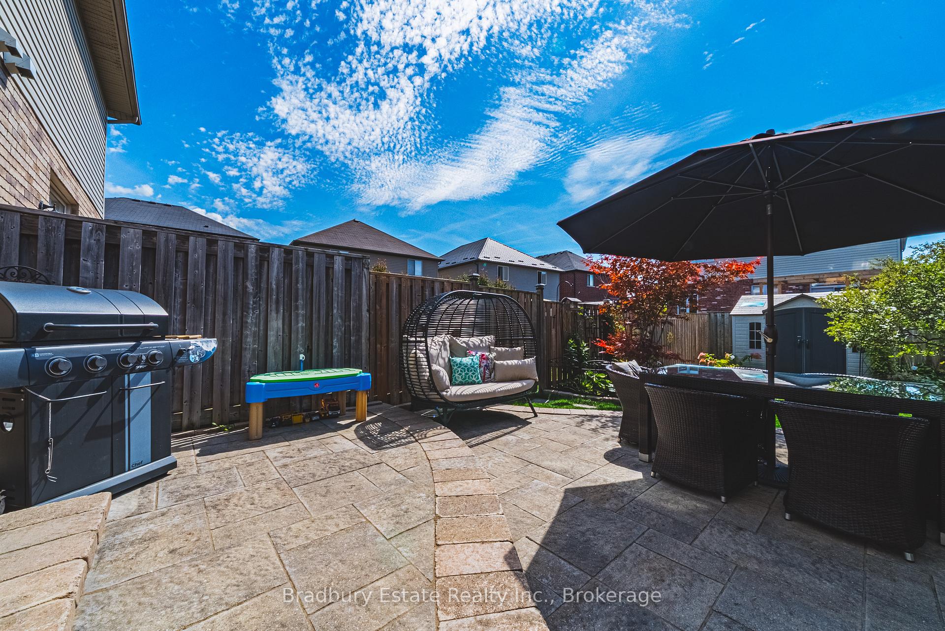 Photo 34 of 42 Fall Fair Way, Hamilton, Binbrook — HOMEH