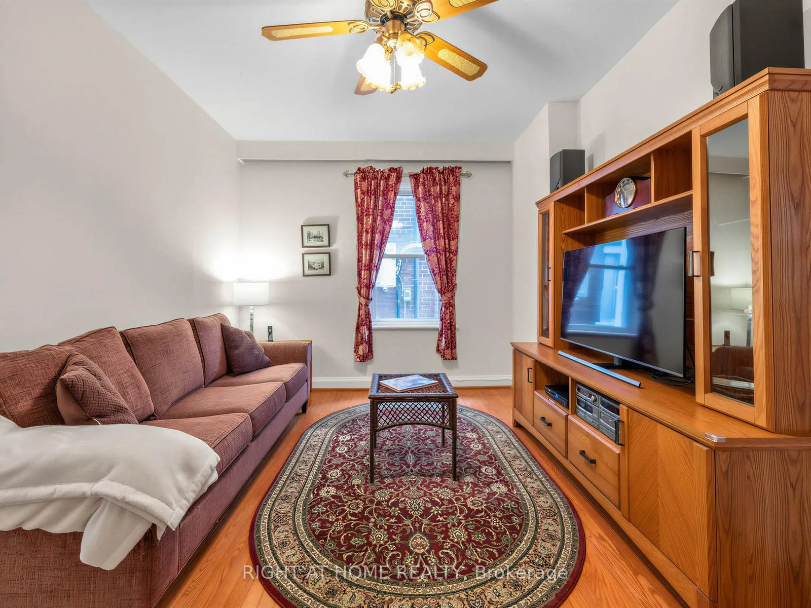 Photo 9 of 84 Shanly Street, Toronto, Dovercourt-Wallace Emerson-Junction — HOMEH