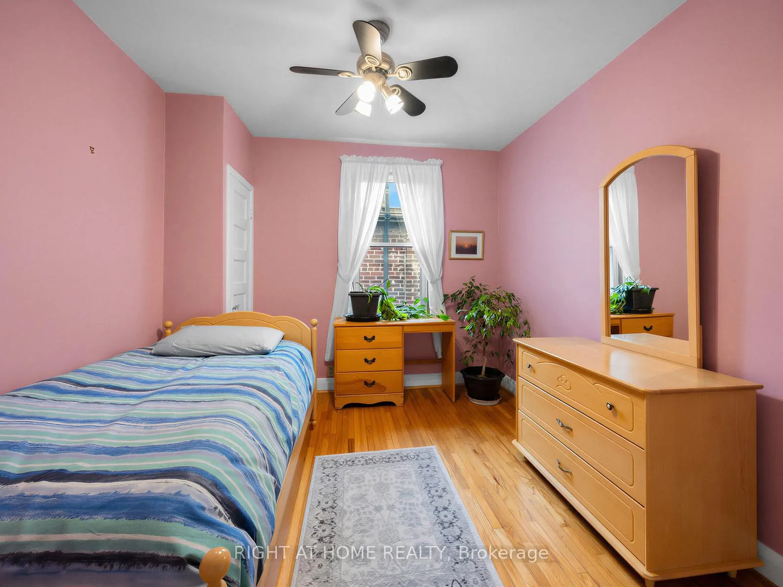 Photo 21 of 84 Shanly Street, Toronto, Dovercourt-Wallace Emerson-Junction — HOMEH