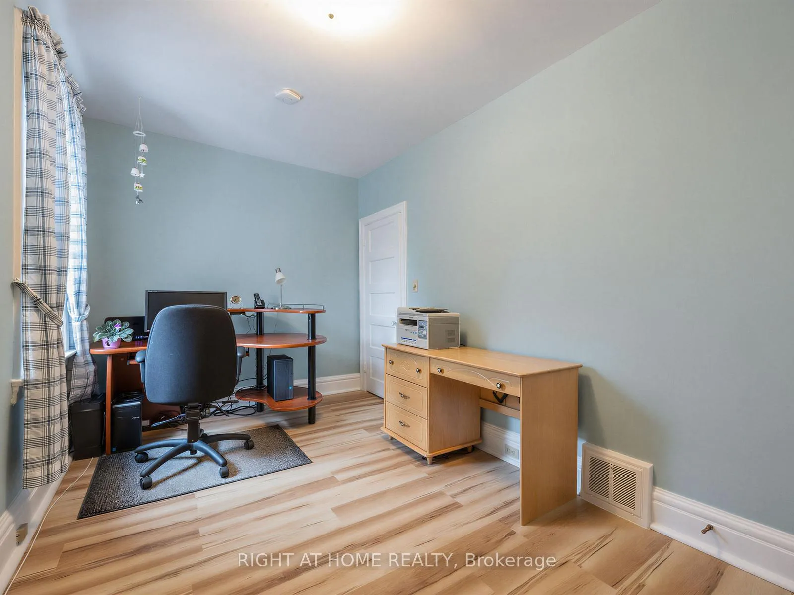 Photo 25 of 84 Shanly Street, Toronto, Dovercourt-Wallace Emerson-Junction — HOMEH