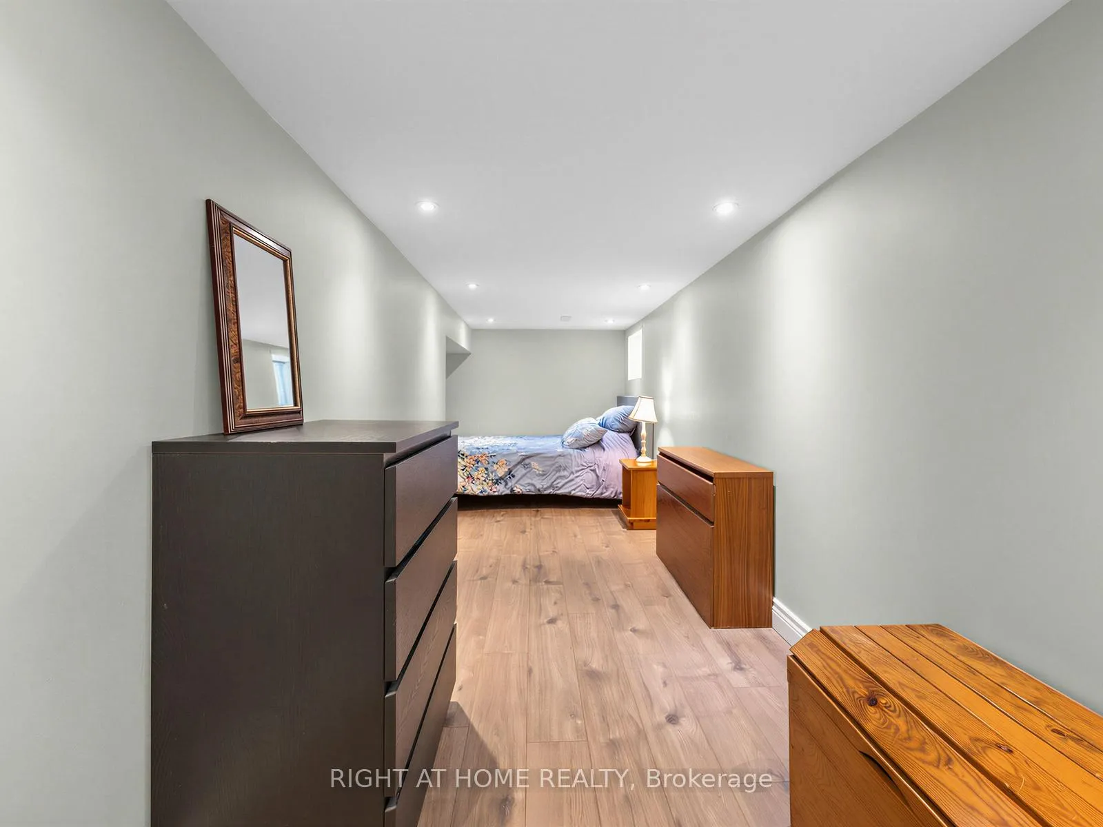 Photo 30 of 84 Shanly Street, Toronto, Dovercourt-Wallace Emerson-Junction — HOMEH