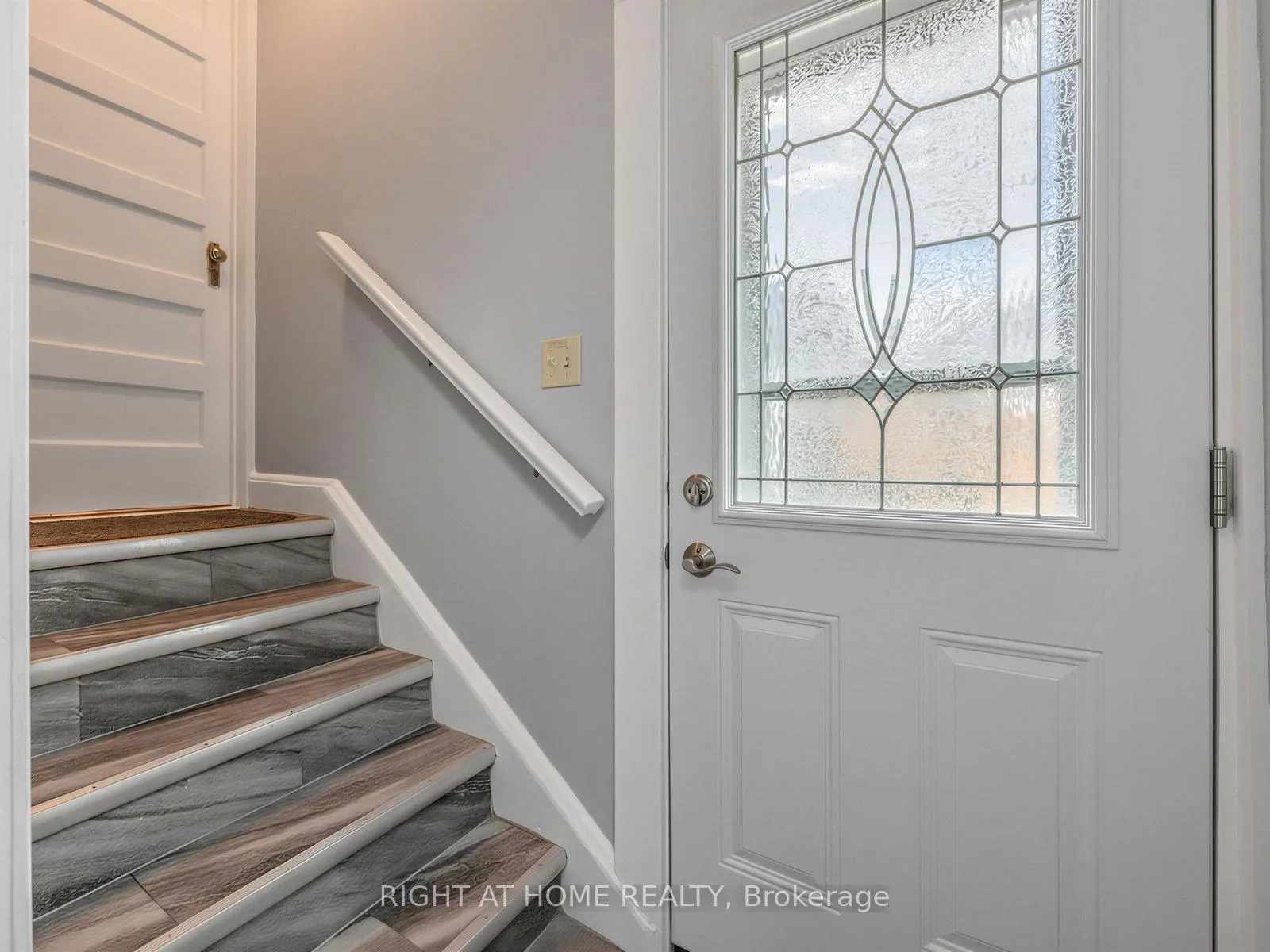 Photo 33 of 84 Shanly Street, Toronto, Dovercourt-Wallace Emerson-Junction — HOMEH