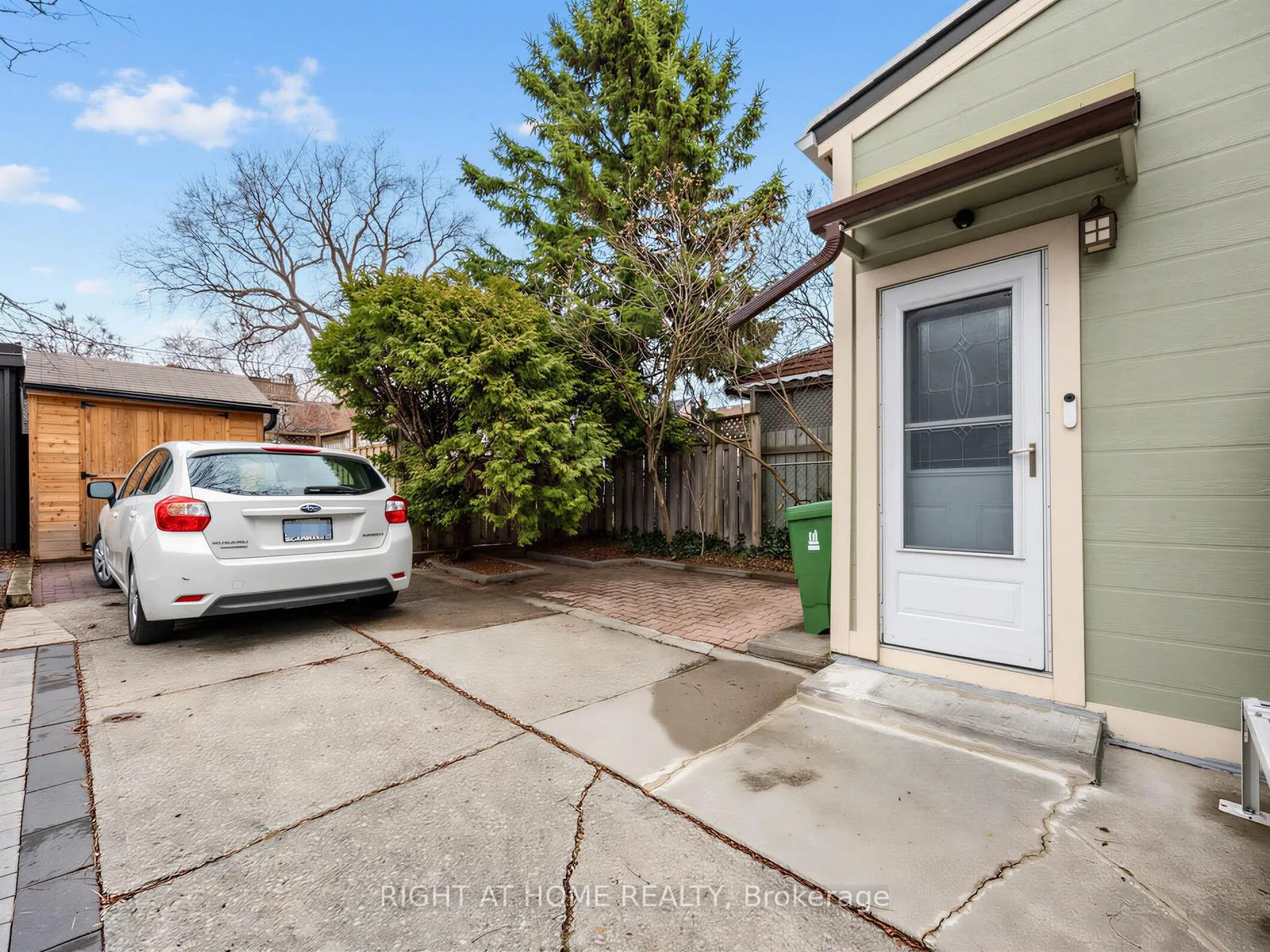 Photo 34 of 84 Shanly Street, Toronto, Dovercourt-Wallace Emerson-Junction — HOMEH