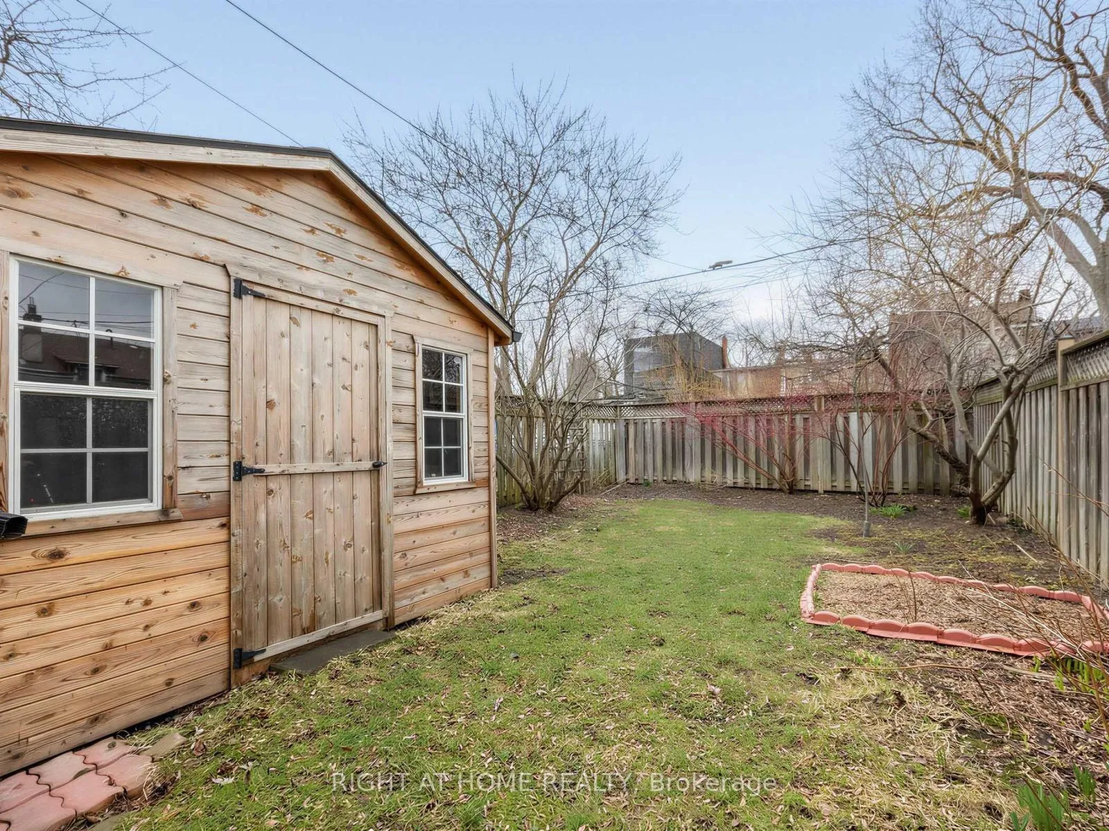 Photo 36 of 84 Shanly Street, Toronto, Dovercourt-Wallace Emerson-Junction — HOMEH