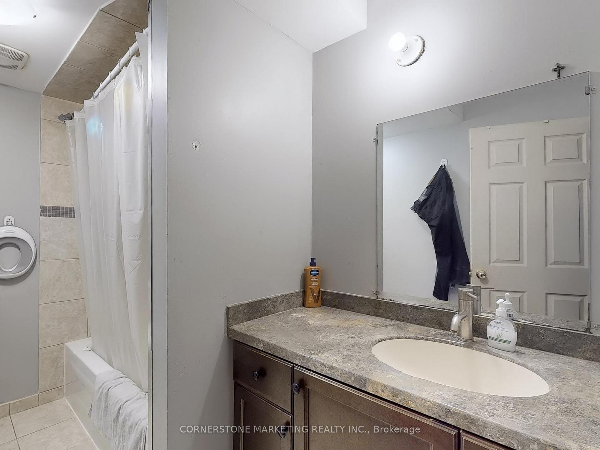 Photo 15 of 253 Mohawk Road E, Hamilton, Hill Park — HOMEH