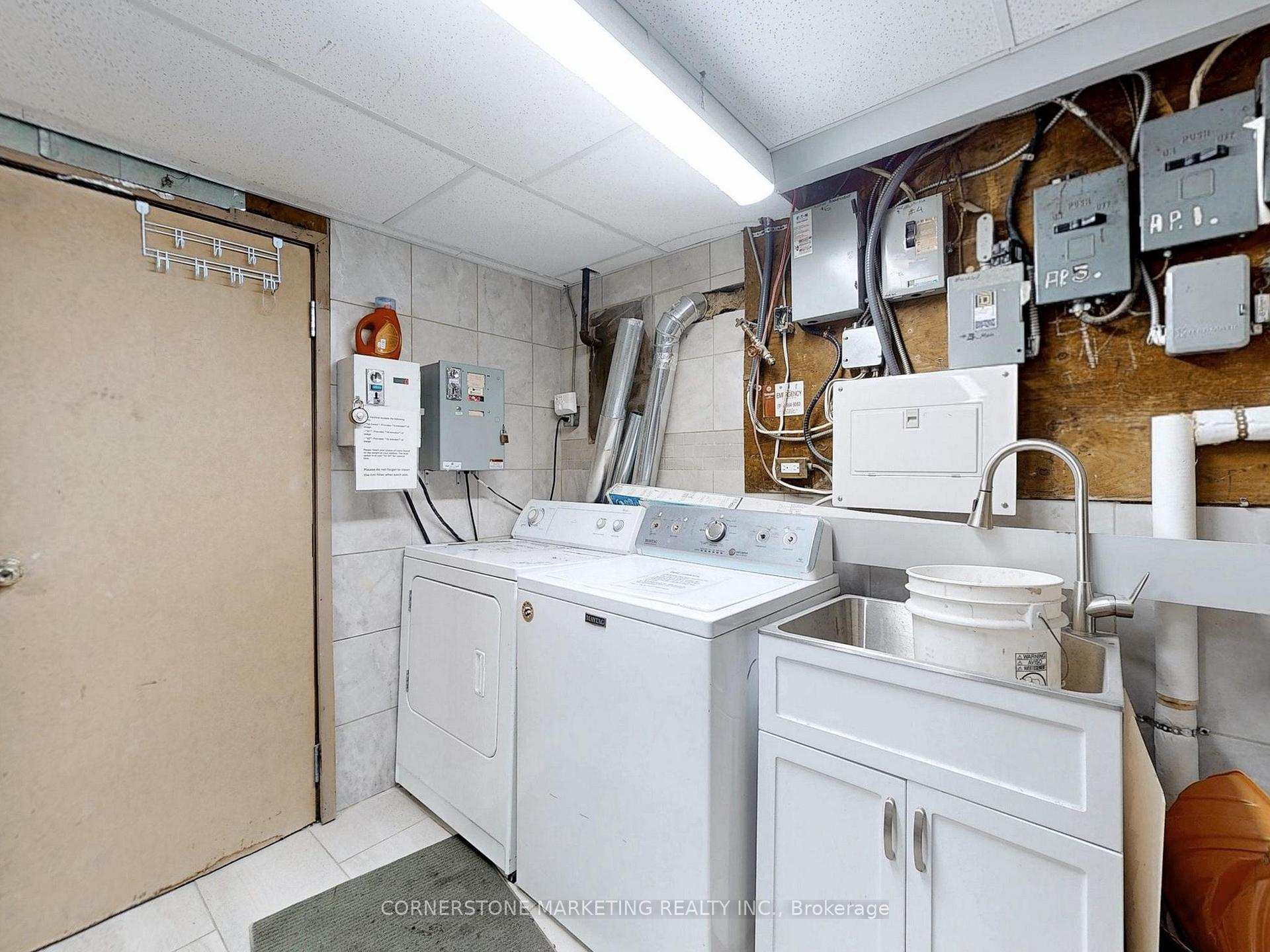 Photo 16 of 253 Mohawk Road E, Hamilton, Hill Park — HOMEH