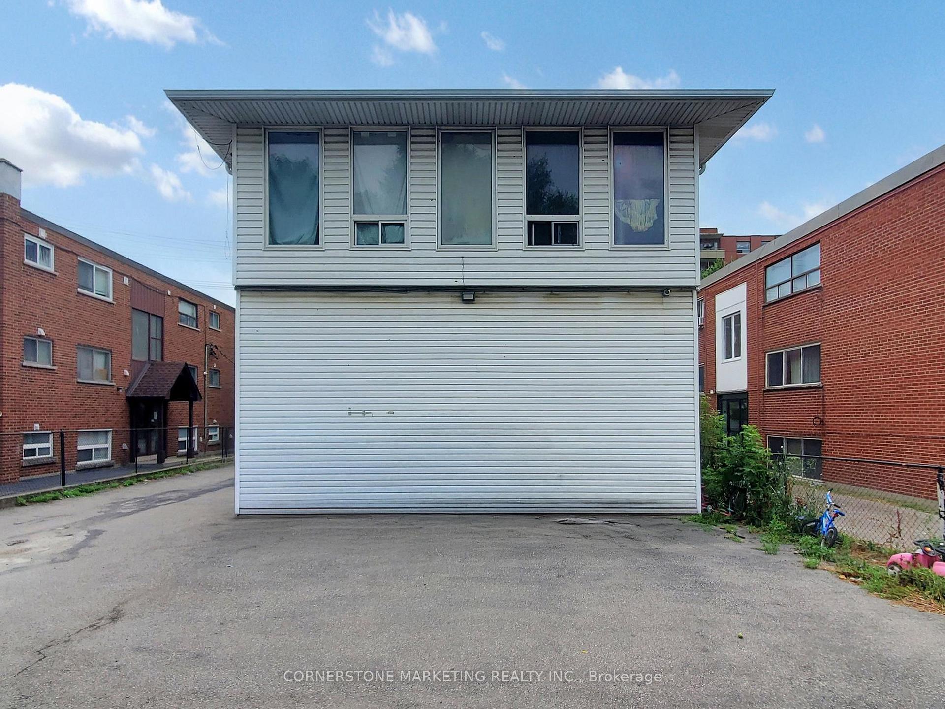 Photo 17 of 253 Mohawk Road E, Hamilton, Hill Park — HOMEH
