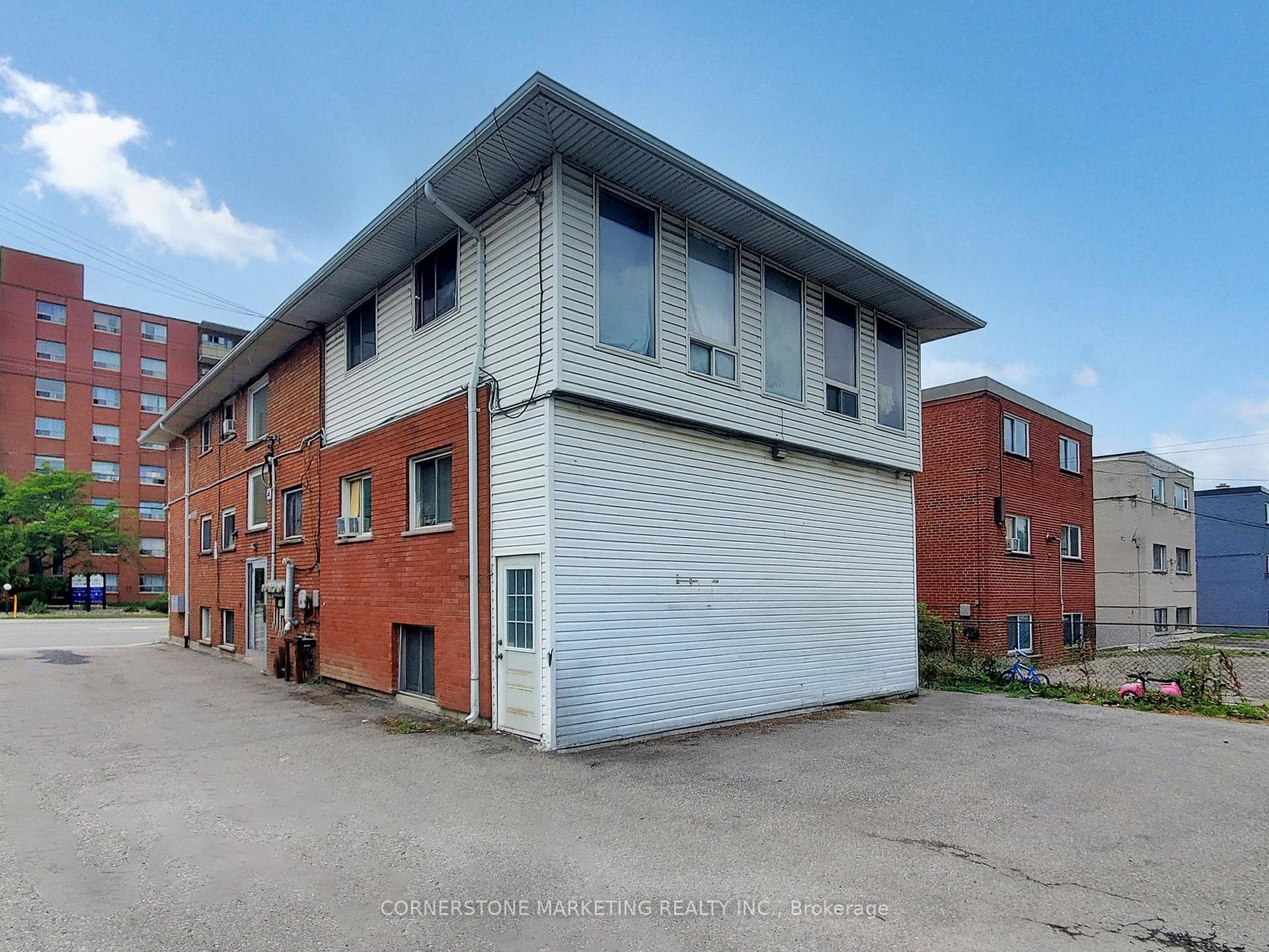 Photo 18 of 253 Mohawk Road E, Hamilton, Hill Park — HOMEH
