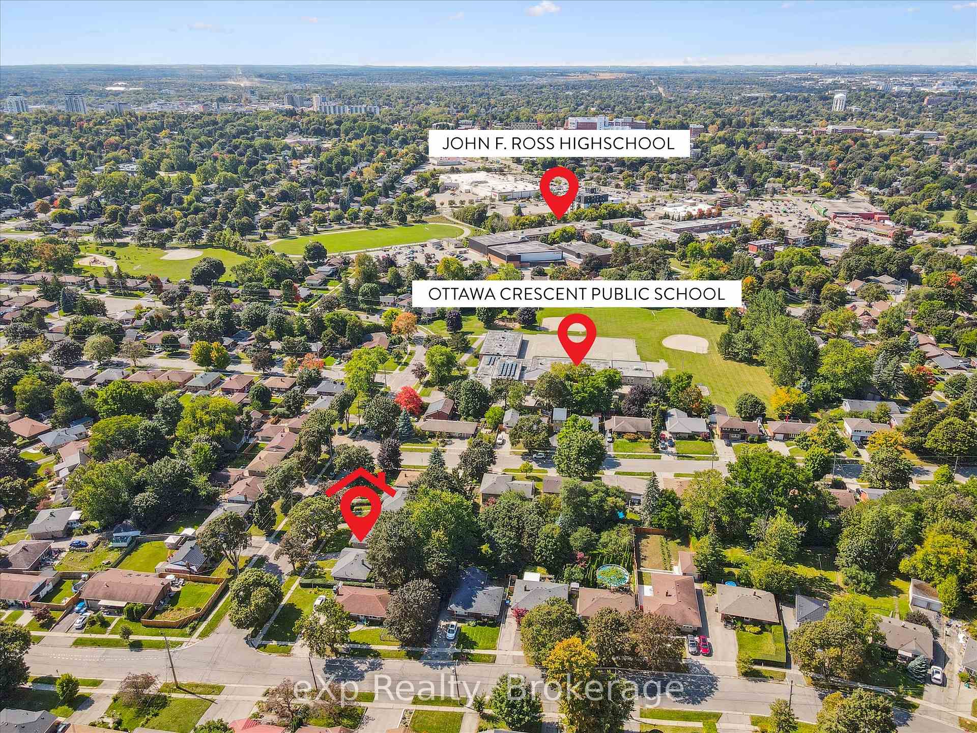 Photo 4 of 95 Ottawa Crescent, Guelph, St. George's — HOMEH