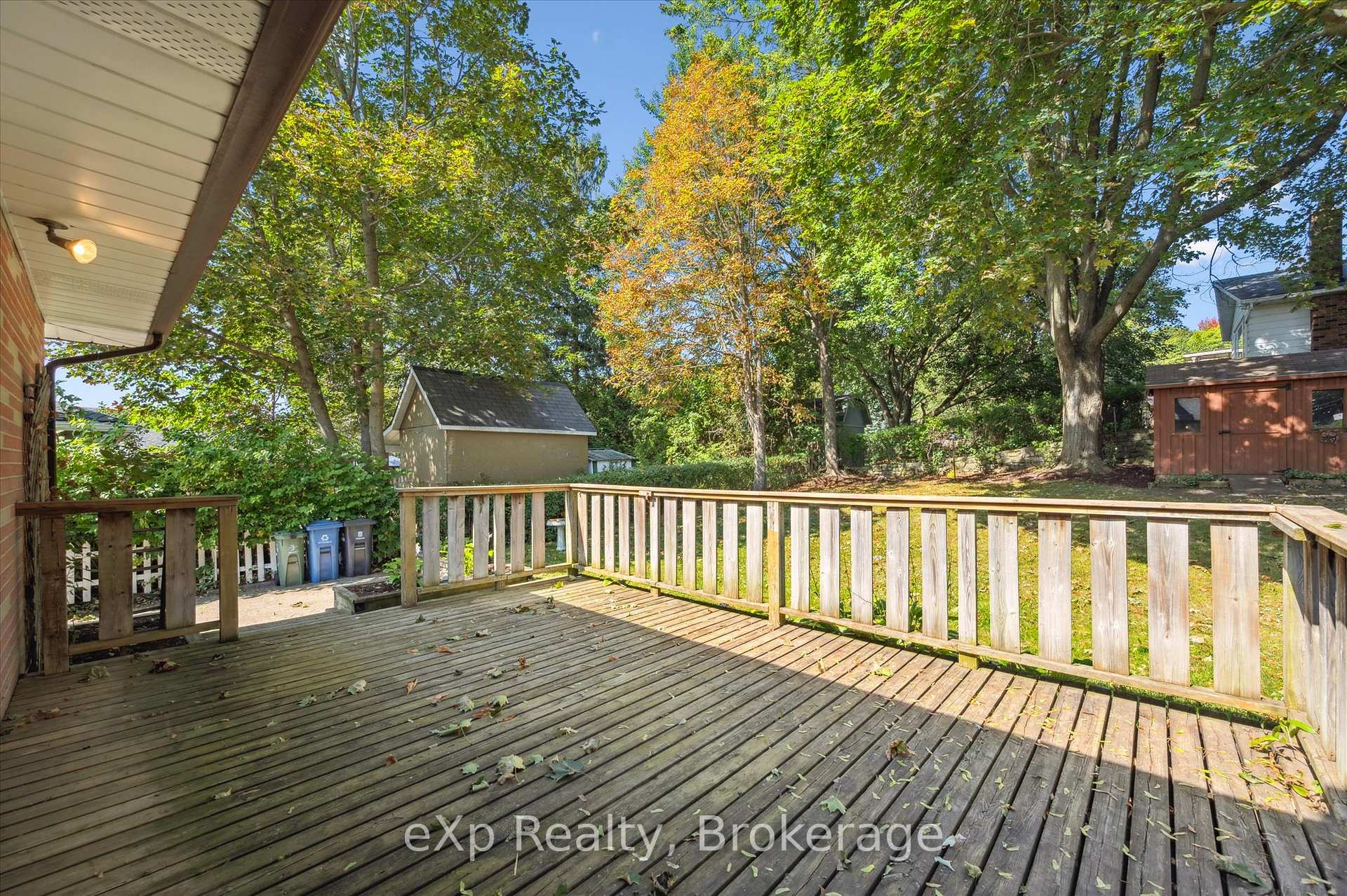 Photo 28 of 95 Ottawa Crescent, Guelph, St. George's — HOMEH