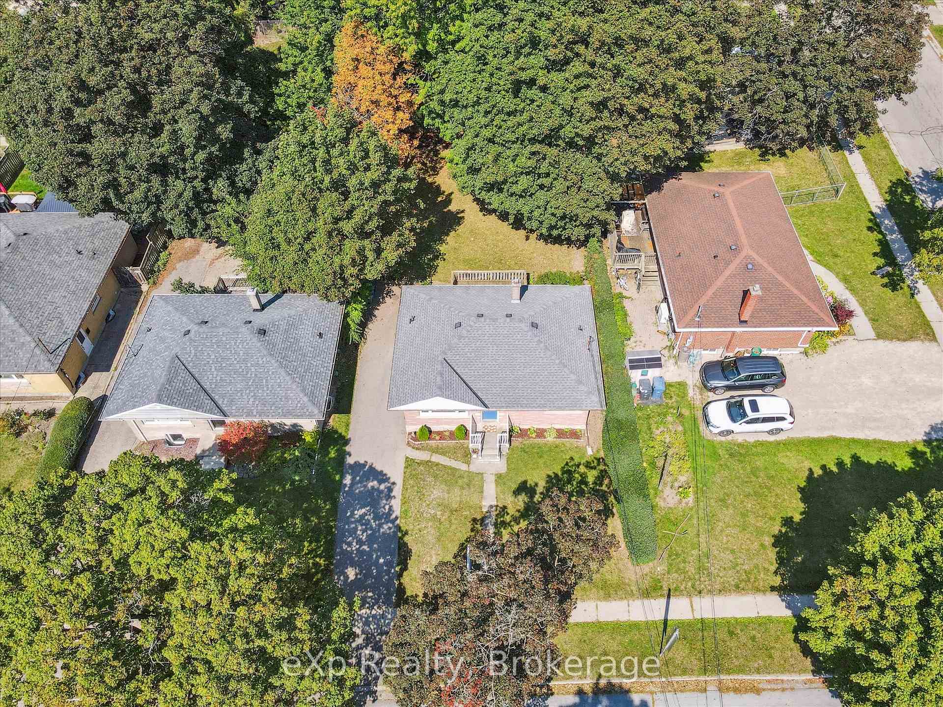 Photo 36 of 95 Ottawa Crescent, Guelph, St. George's — HOMEH