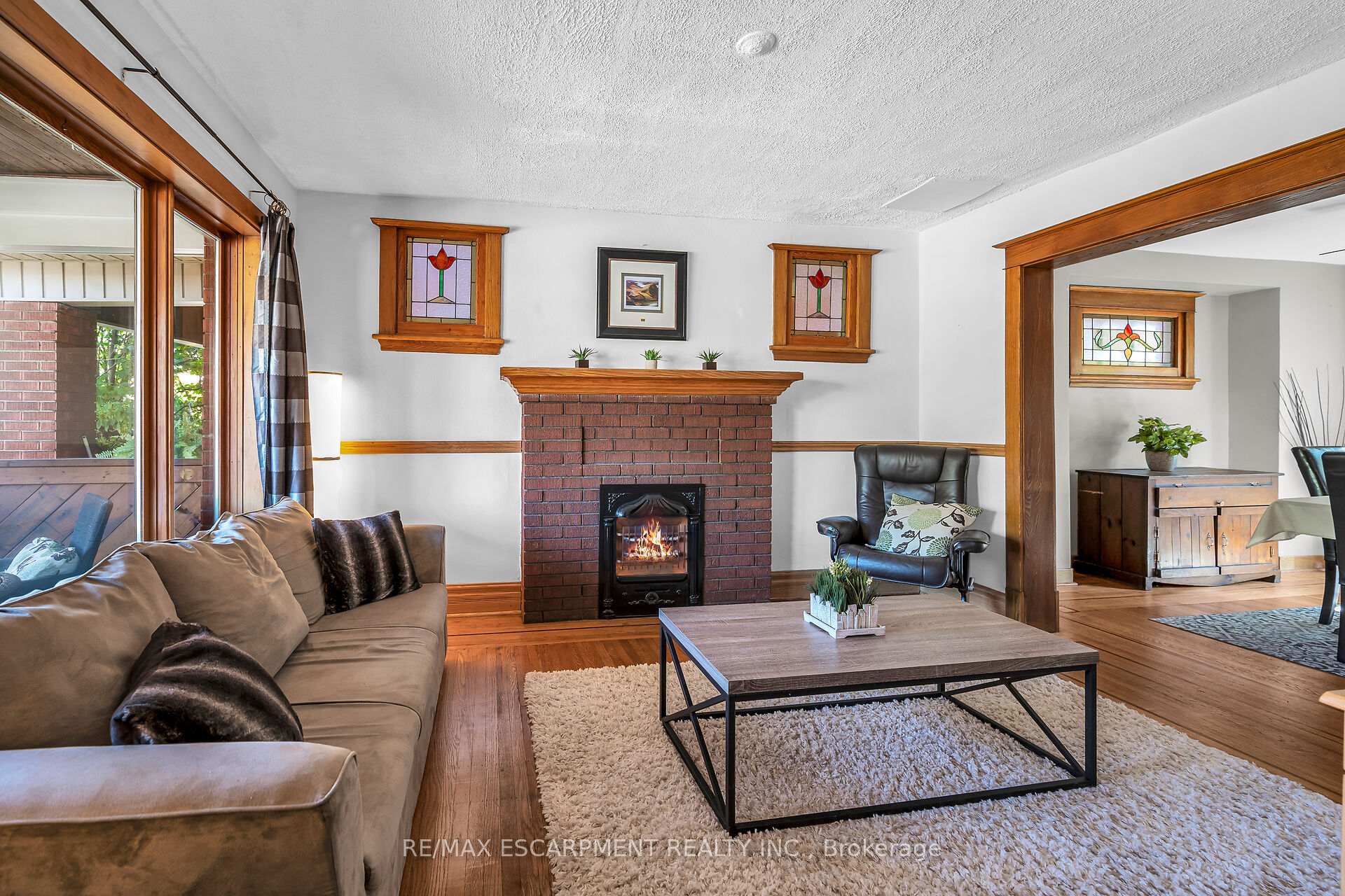 Photo 3 of 126 Cumberland Avenue, Hamilton, St. Clair — HOMEH