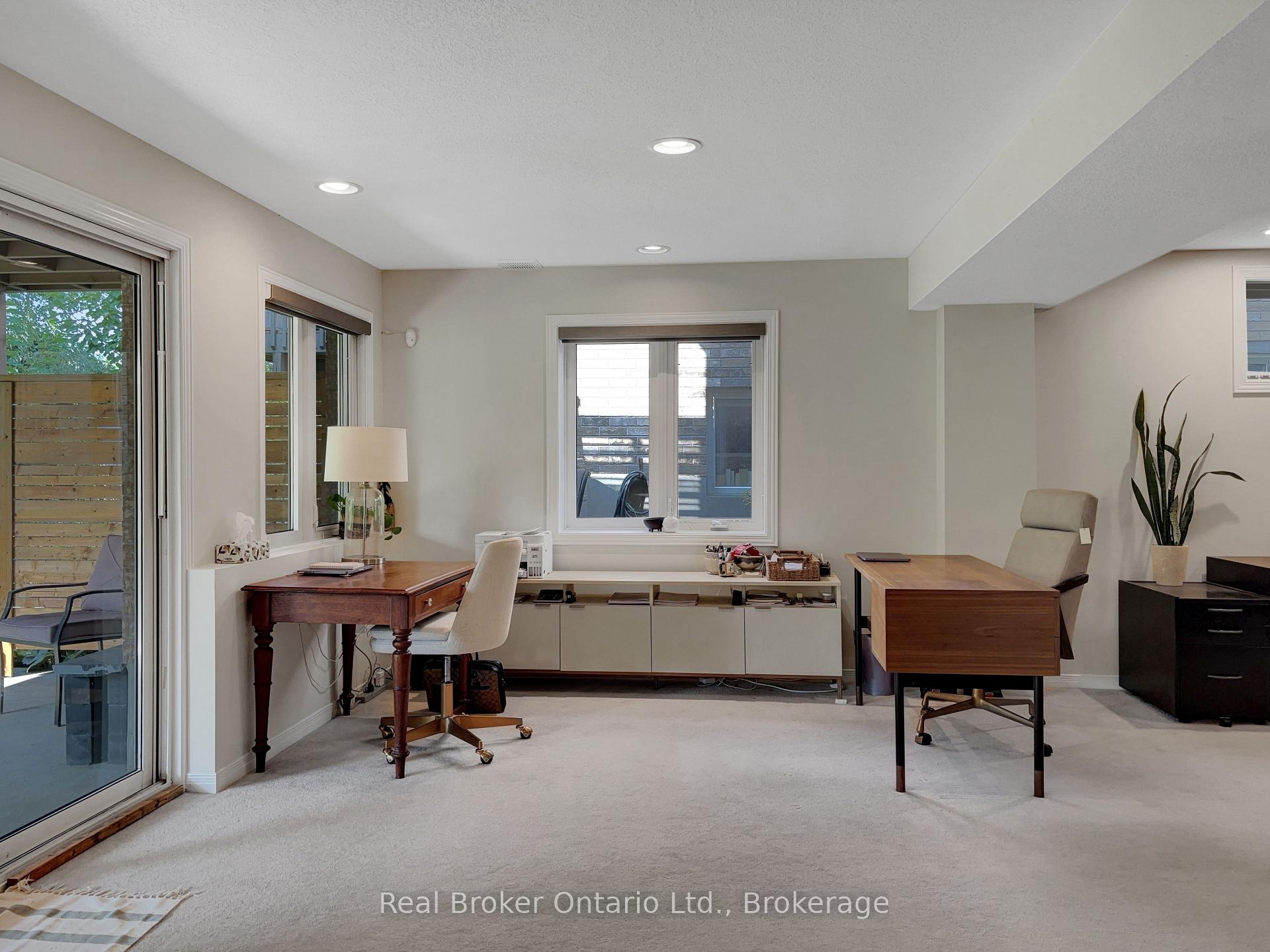 Photo 9 of 36 Pine Ridge Drive, Guelph, Pineridge/Westminster Woods — HOMEH