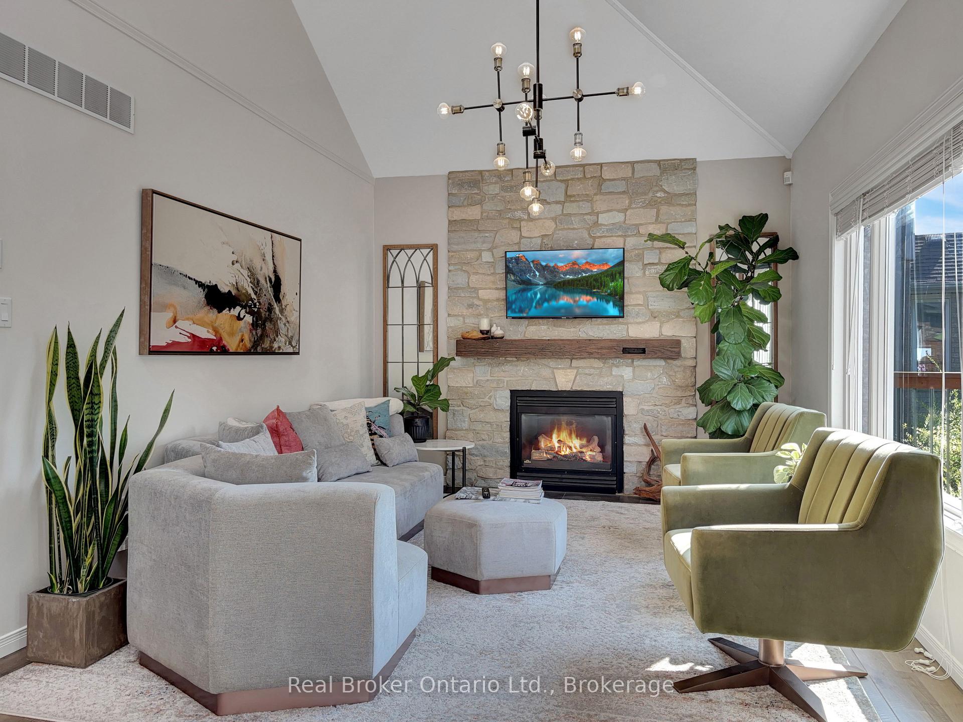 Photo 14 of 36 Pine Ridge Drive, Guelph, Pineridge/Westminster Woods — HOMEH