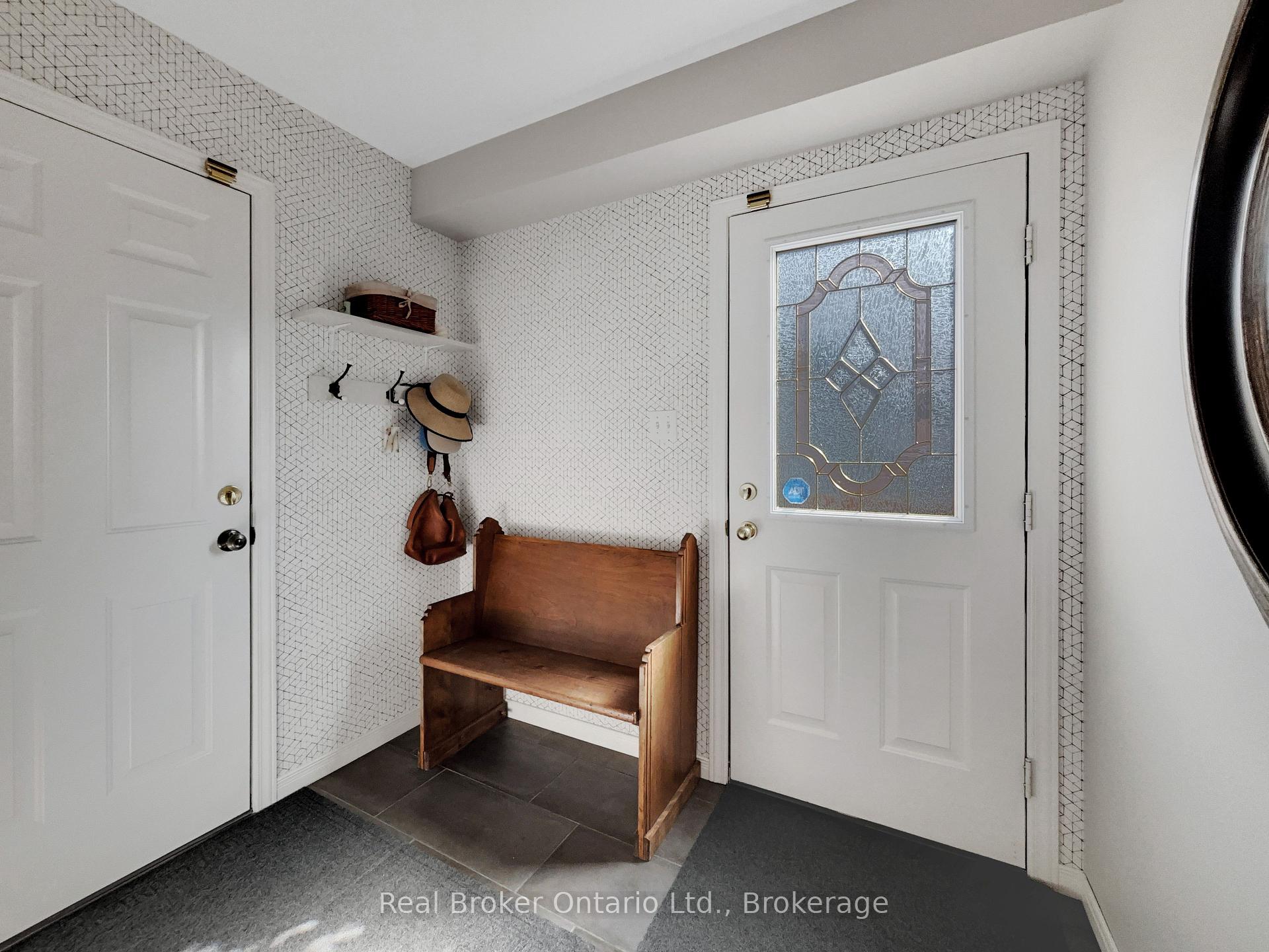 Photo 38 of 36 Pine Ridge Drive, Guelph, Pineridge/Westminster Woods — HOMEH