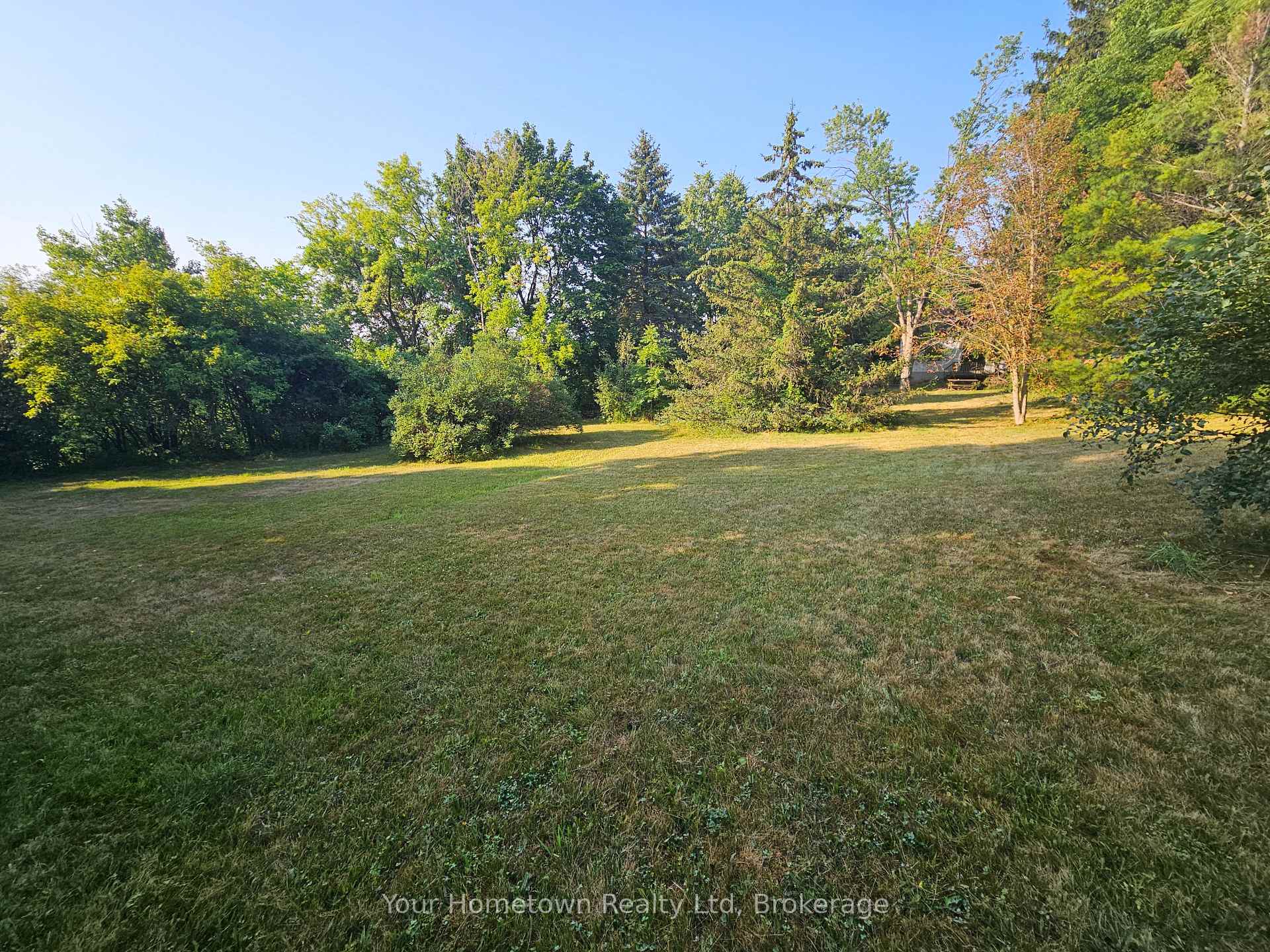 Photo 6 of 1 Hardy Street, Guelph, St. George's — HOMEH
