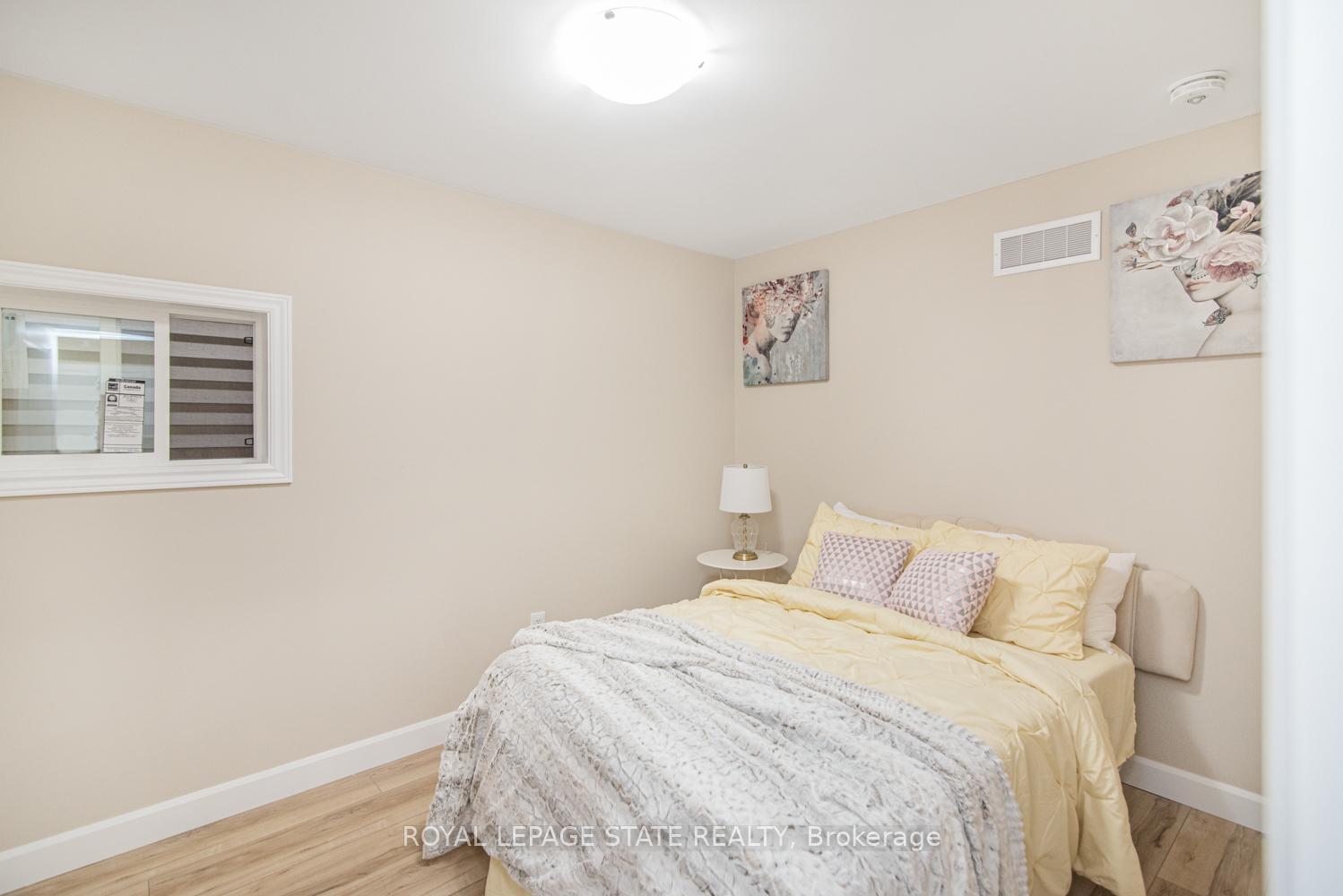 Photo 17 of 330 Fairfield Avenue, Hamilton, Homeside — HOMEH