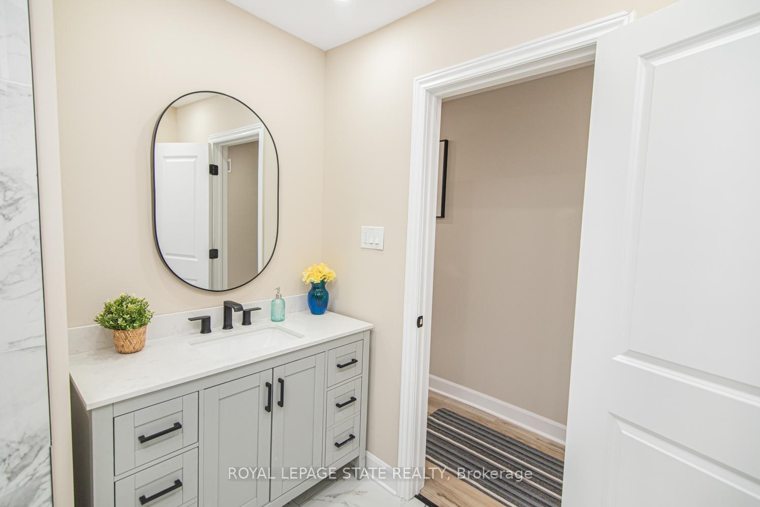 Photo 22 of 330 Fairfield Avenue, Hamilton, Homeside — HOMEH