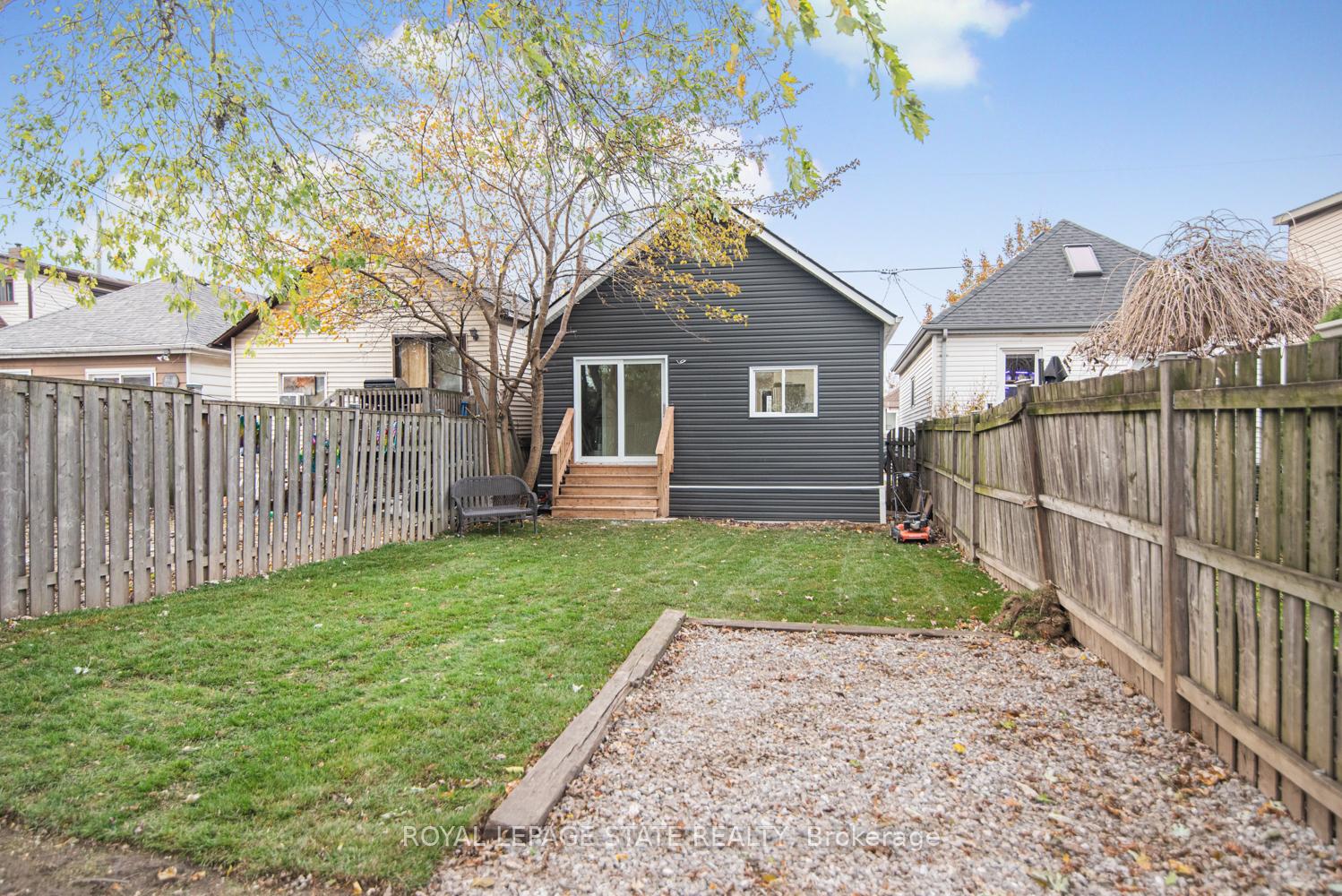 Photo 26 of 330 Fairfield Avenue, Hamilton, Homeside — HOMEH