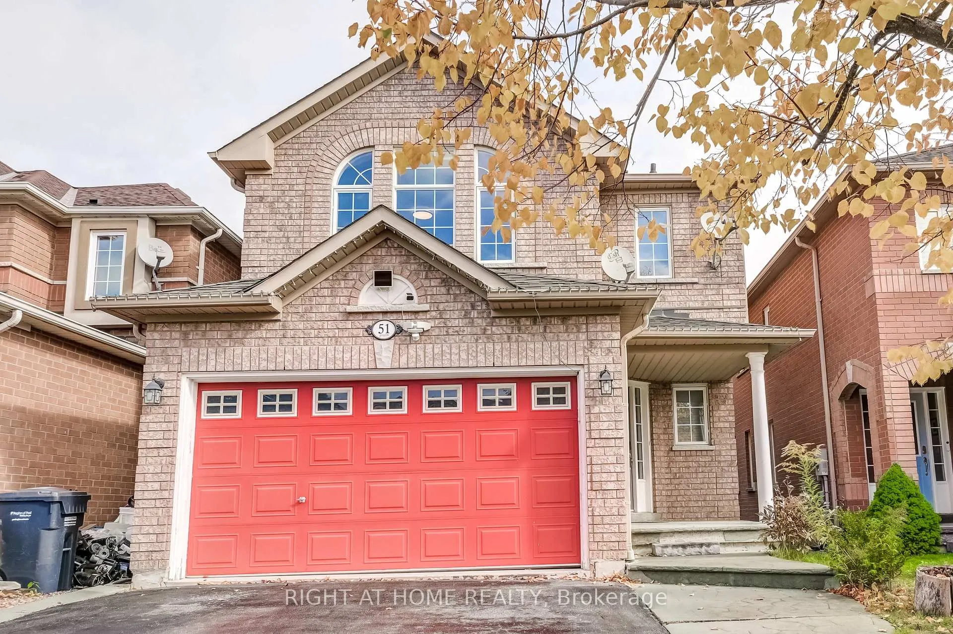Photo 1 of 51 Crestridge Drive, Caledon, Bolton North — HOMEH