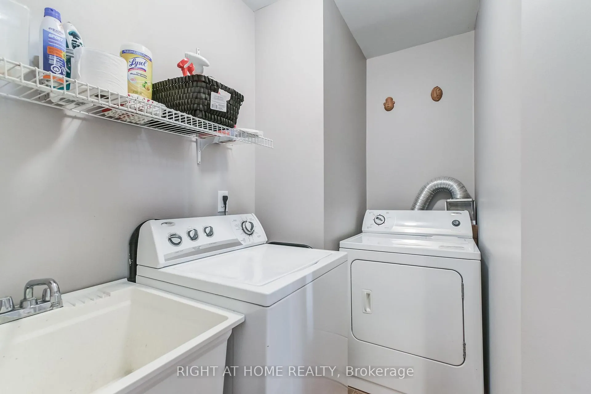 Photo 18 of 51 Crestridge Drive, Caledon, Bolton North — HOMEH