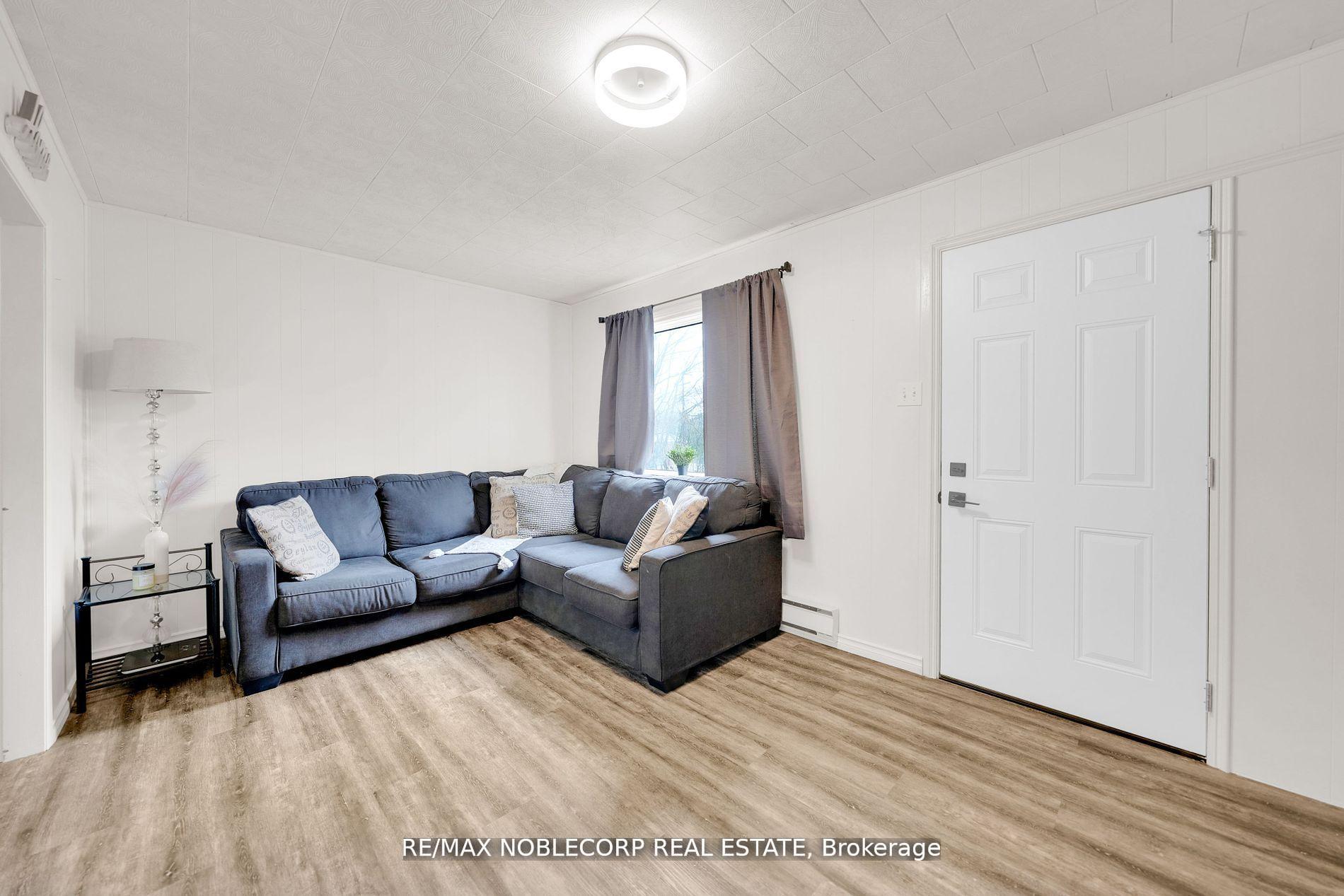 Photo 5 of 54 McDuff Street, Grey Highlands — HOMEH