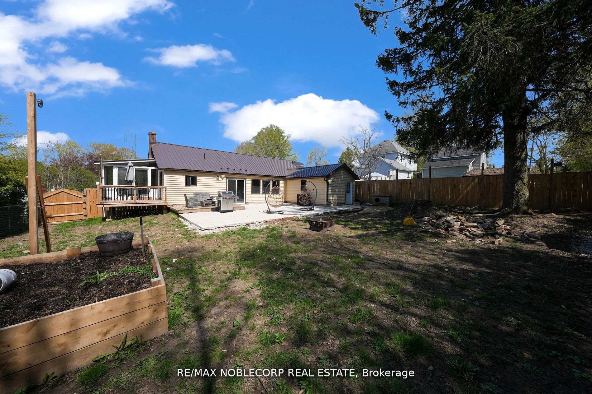 Photo 23 of 54 McDuff Street, Grey Highlands — HOMEH