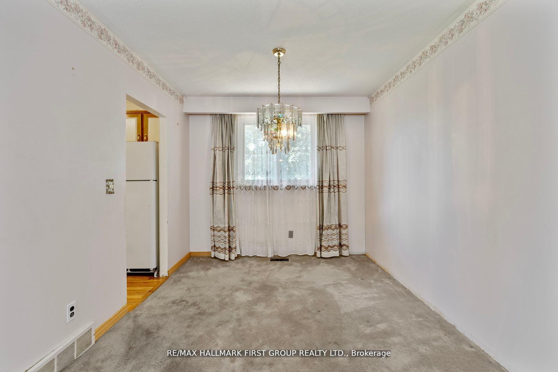 Photo 20 of 20 Lambard Crescent, Ajax, South East — HOMEH