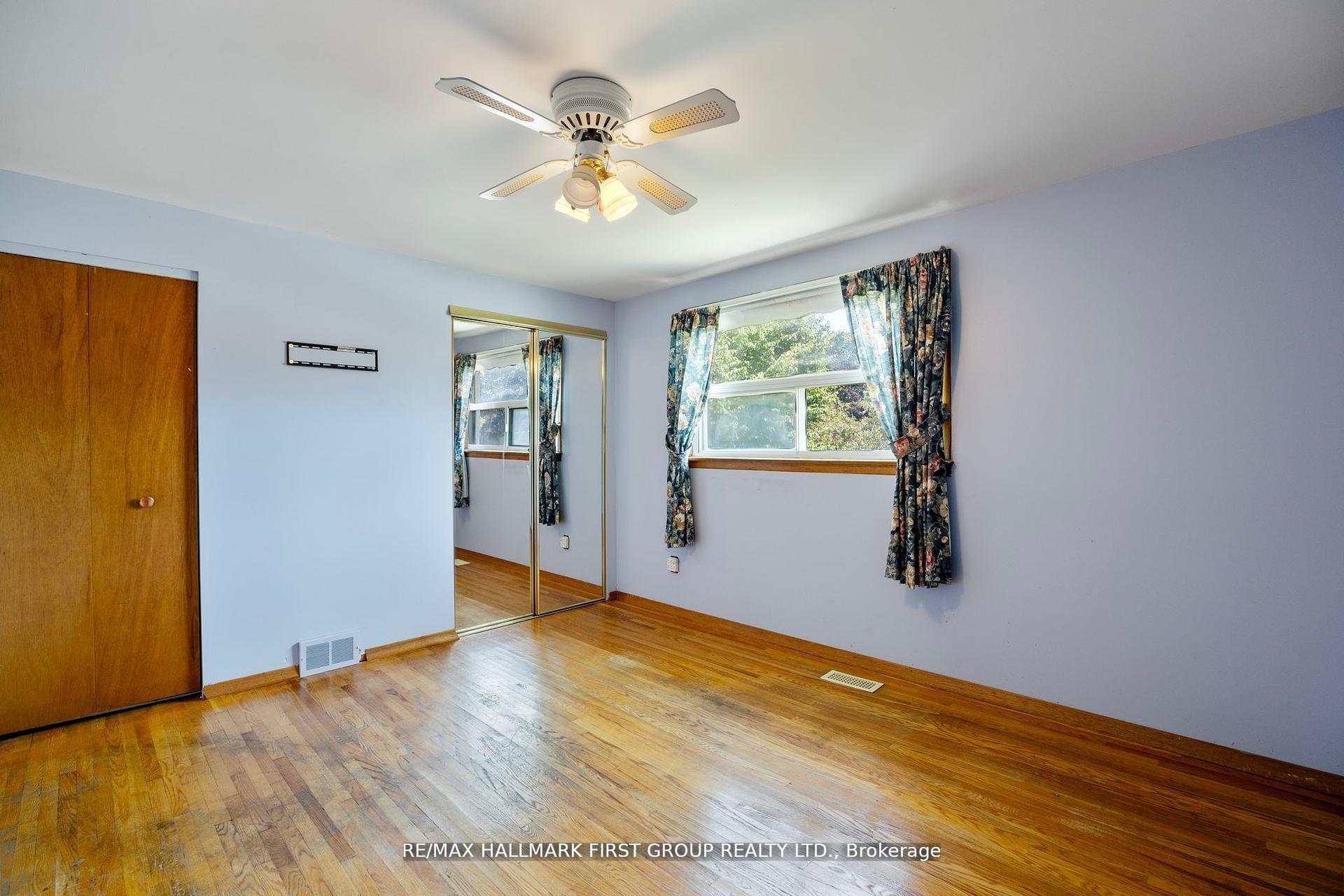 Photo 24 of 20 Lambard Crescent, Ajax, South East — HOMEH