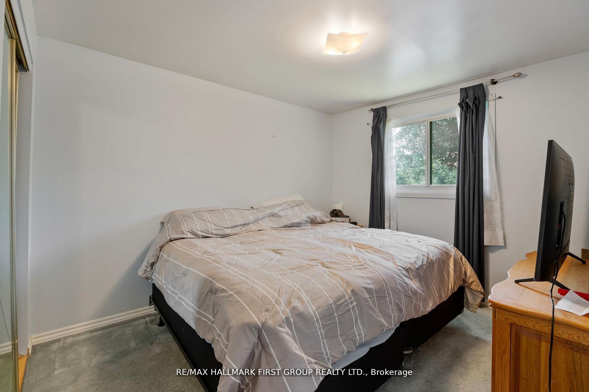 Photo 26 of 20 Lambard Crescent, Ajax, South East — HOMEH