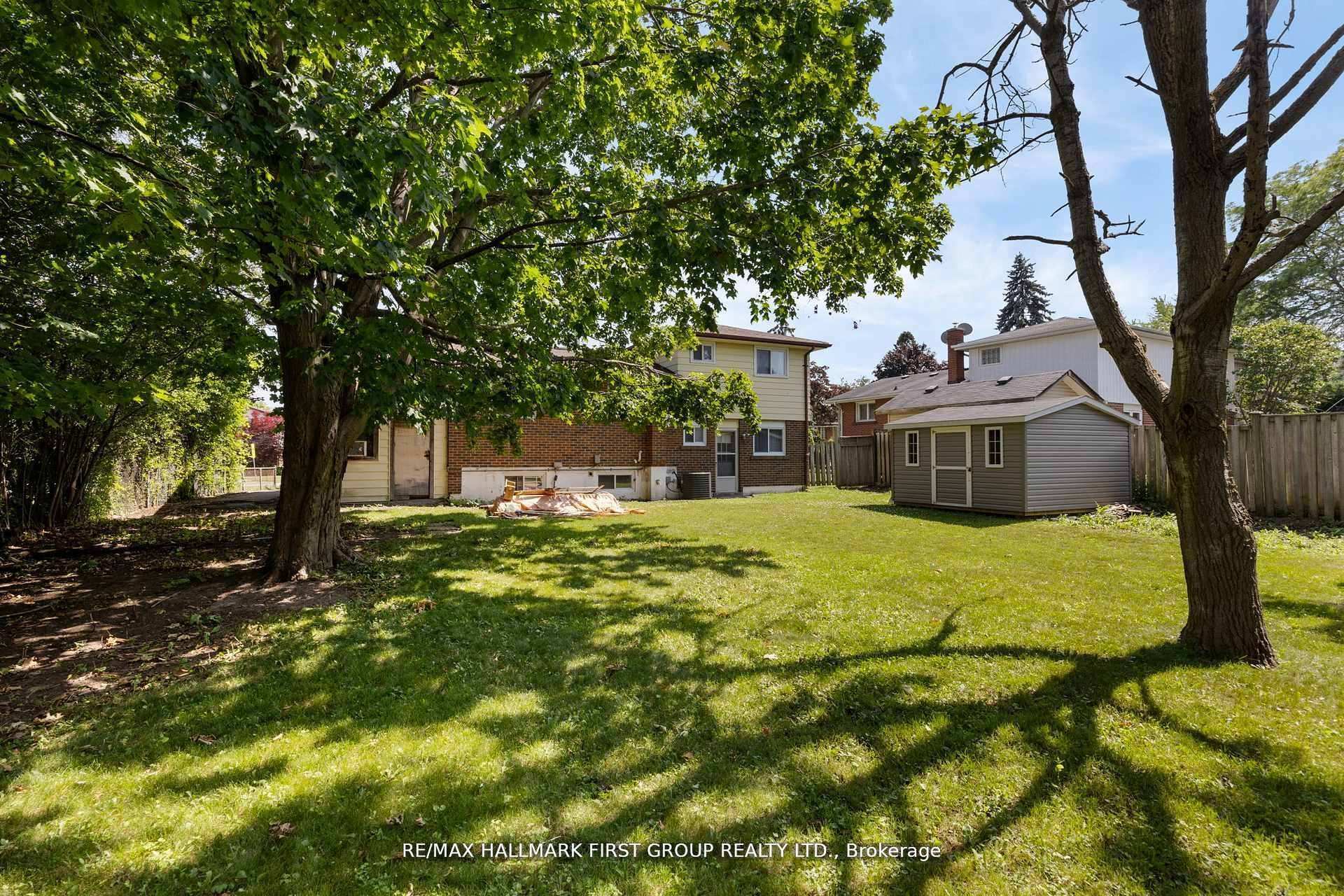 Photo 36 of 20 Lambard Crescent, Ajax, South East — HOMEH