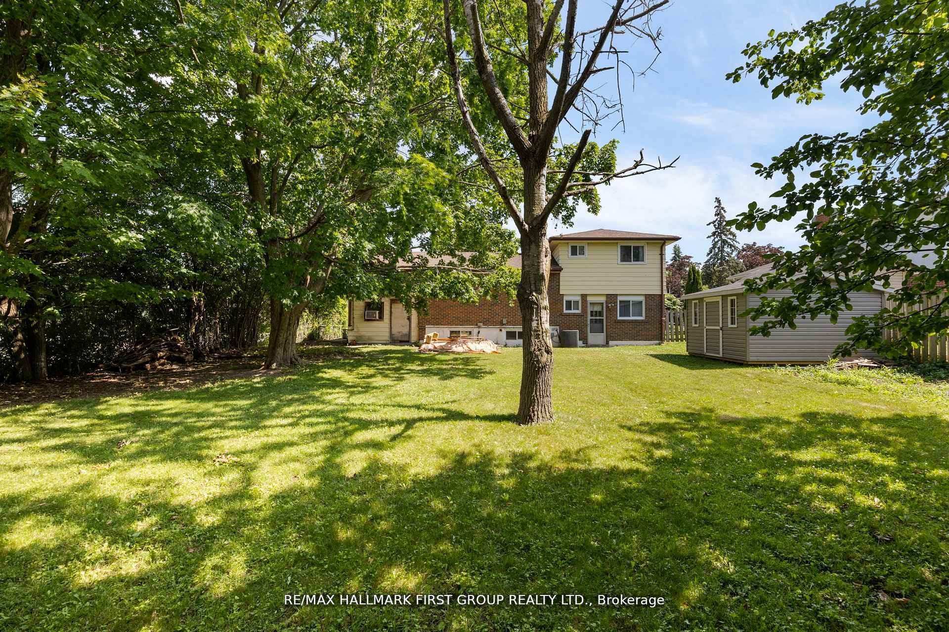 Photo 39 of 20 Lambard Crescent, Ajax, South East — HOMEH