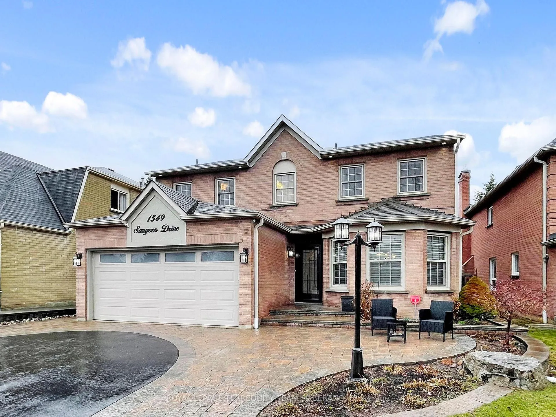 Photo 1 of 1549 Saugeen Drive, Pickering, Amberlea — HOMEH
