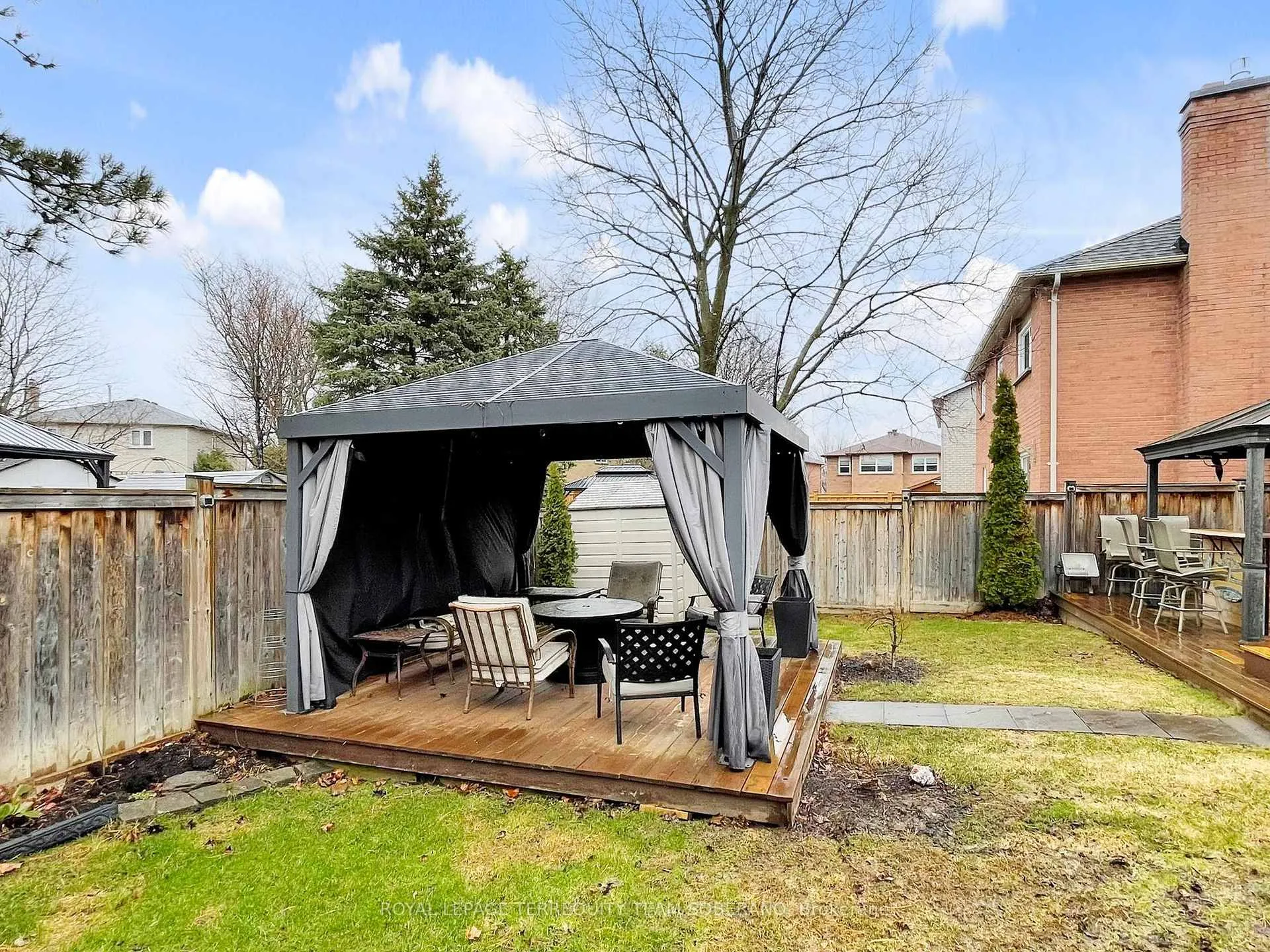 Photo 45 of 1549 Saugeen Drive, Pickering, Amberlea — HOMEH