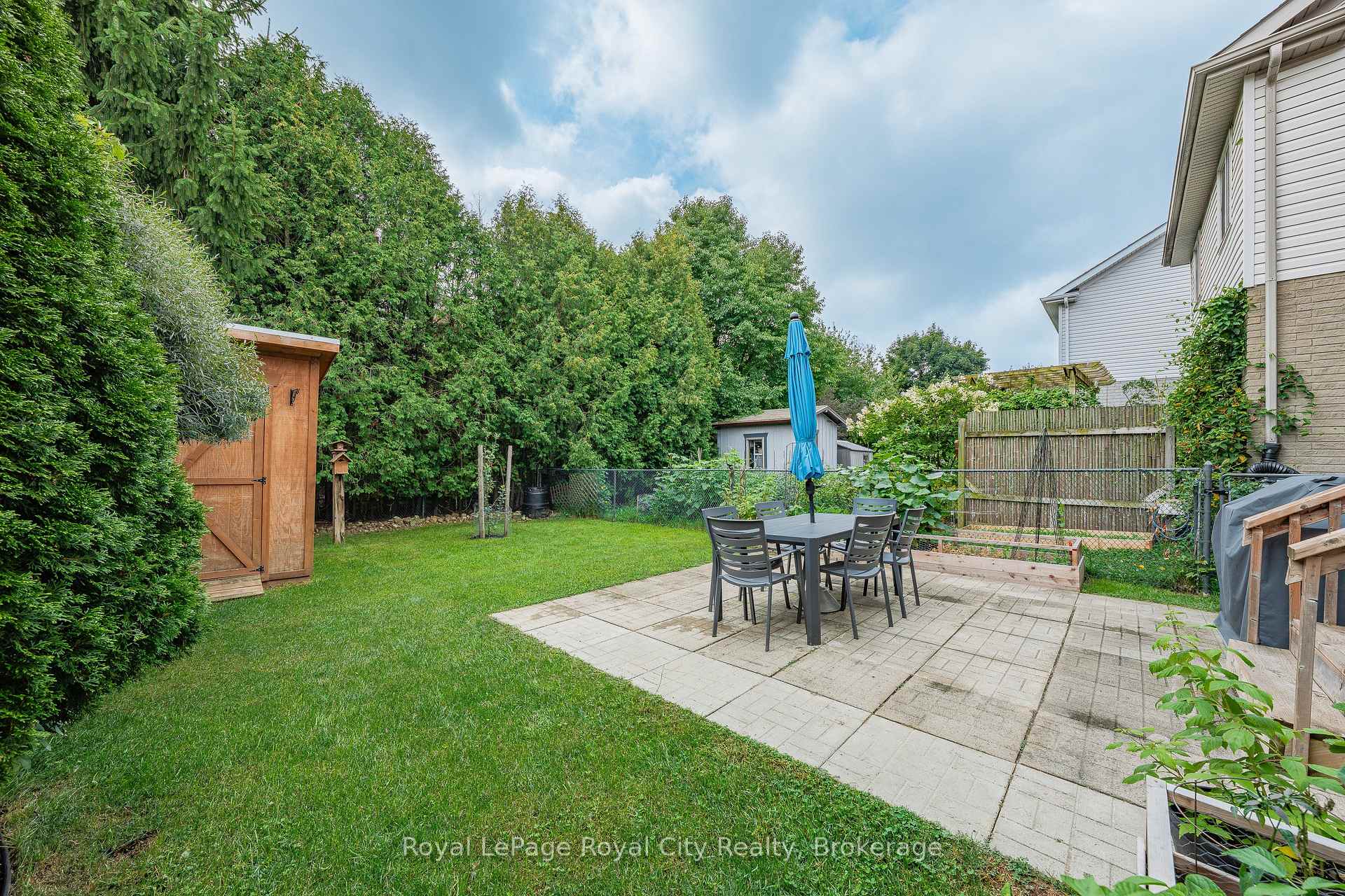 Photo 41 of 89 Doyle Drive, Guelph, Clairfields/Hanlon Business Park — HOMEH