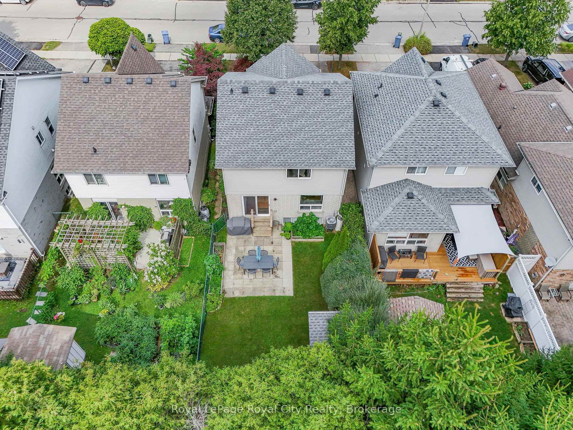 Photo 45 of 89 Doyle Drive, Guelph, Clairfields/Hanlon Business Park — HOMEH