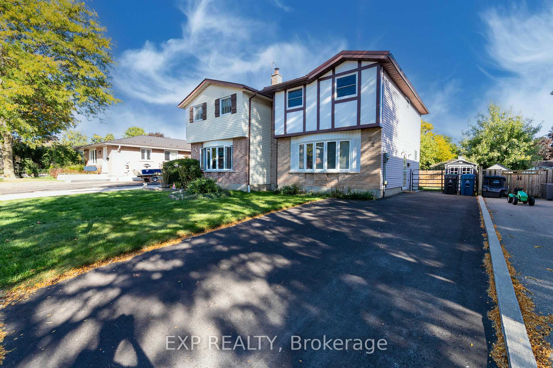 Photo 3 of 22 Upton Crescent, Guelph, Grange Road — HOMEH