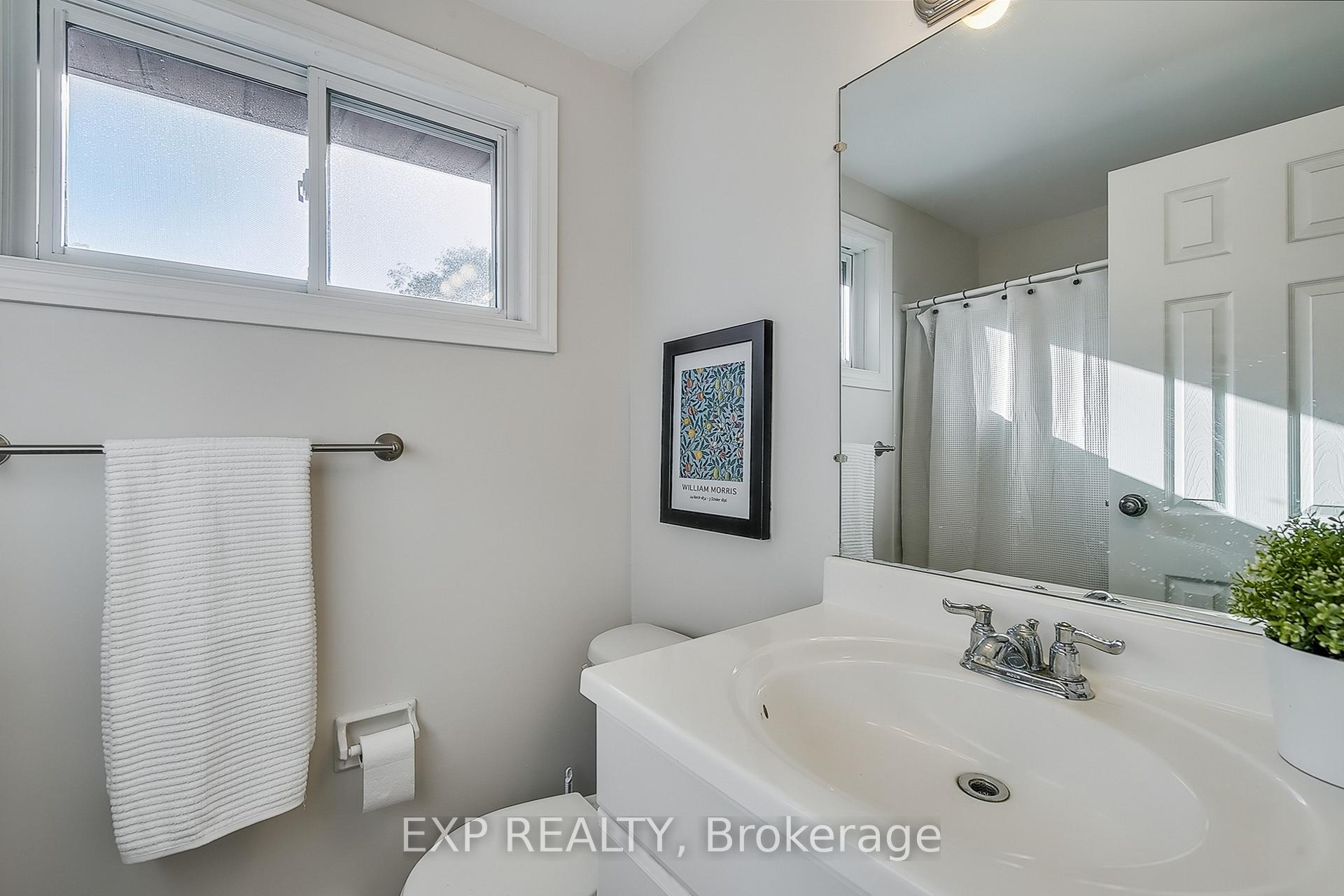 Photo 11 of 22 Upton Crescent, Guelph, Grange Road — HOMEH