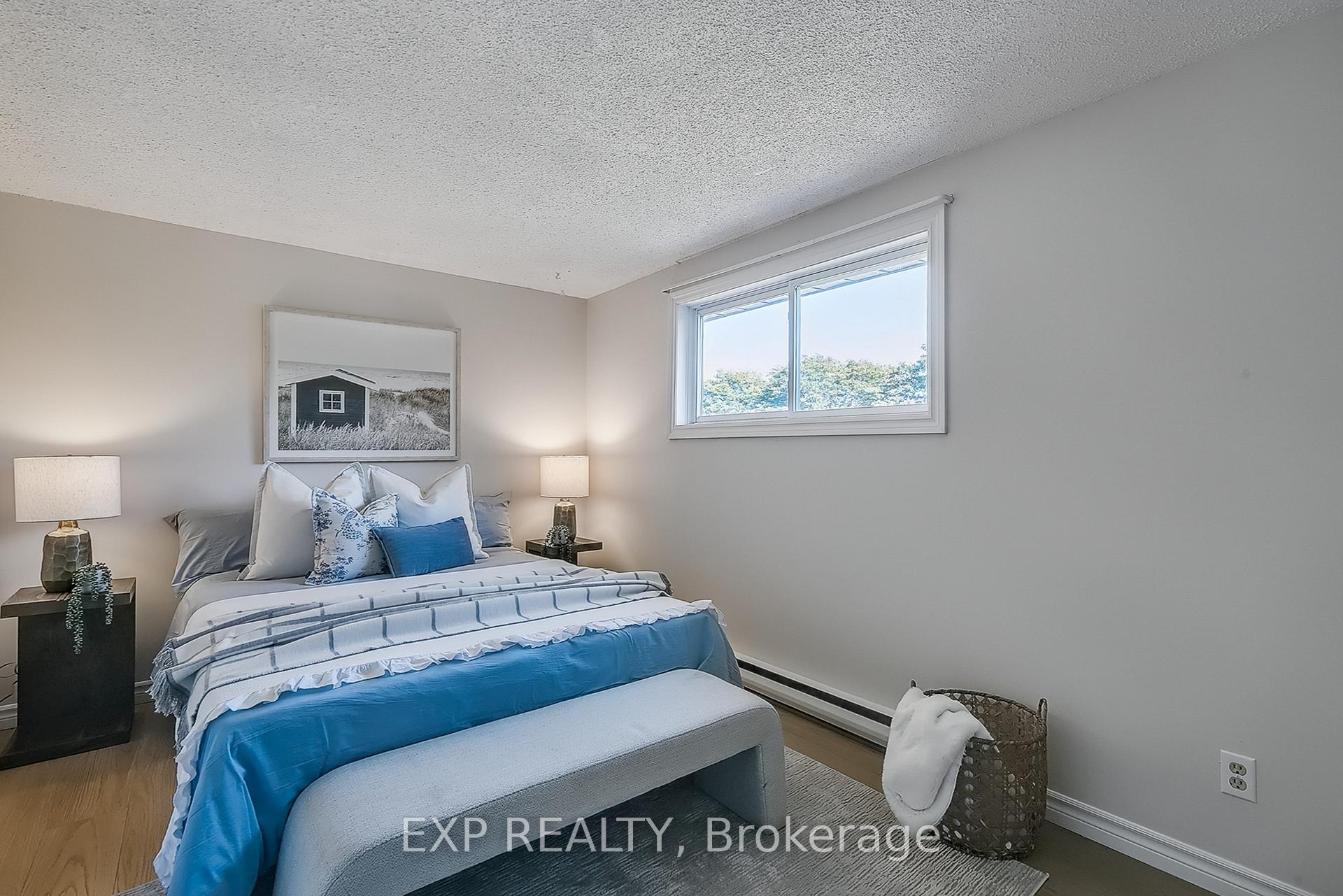 Photo 16 of 22 Upton Crescent, Guelph, Grange Road — HOMEH