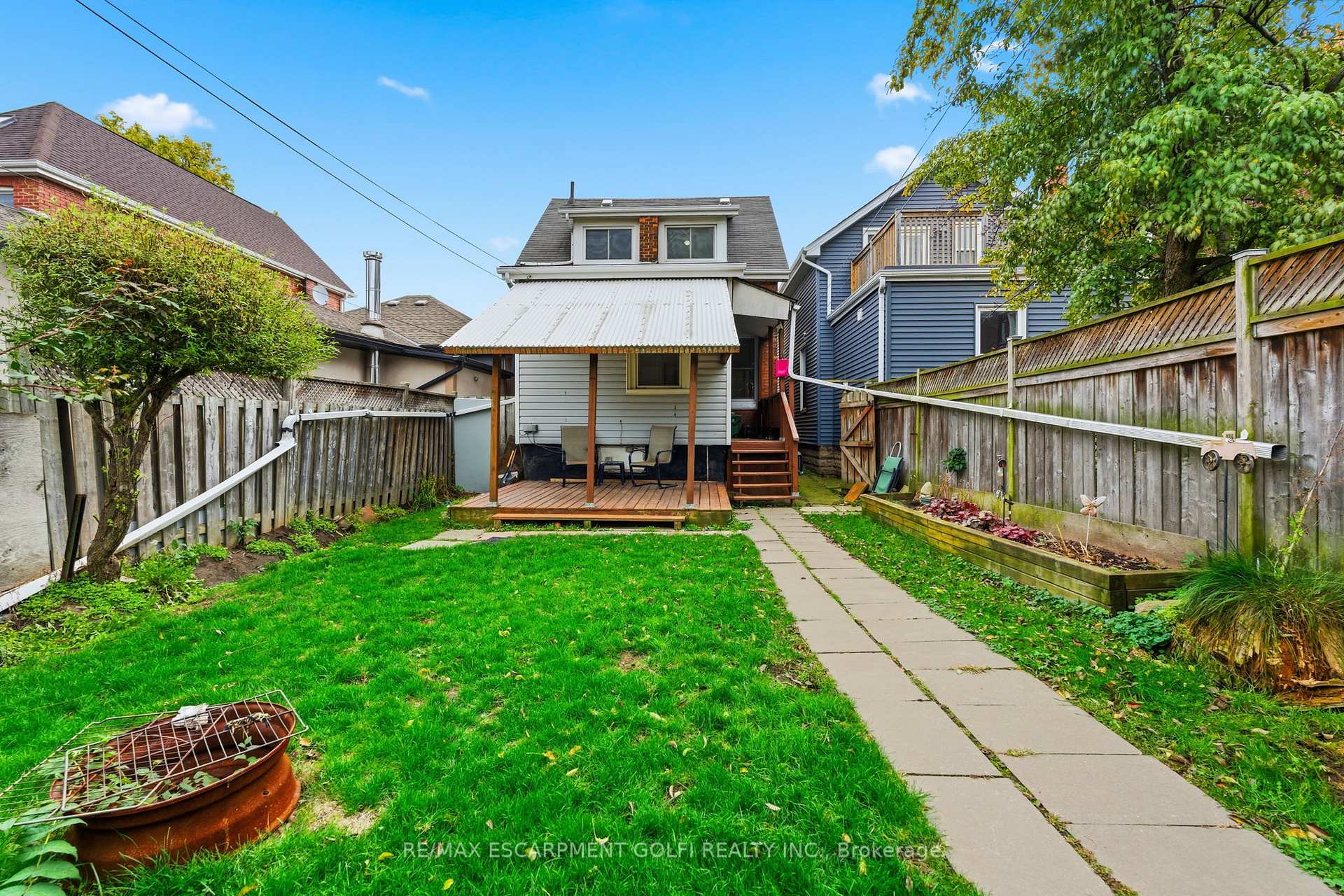 Photo 32 of 217 Emerald Street N, Hamilton, Stinson — HOMEH
