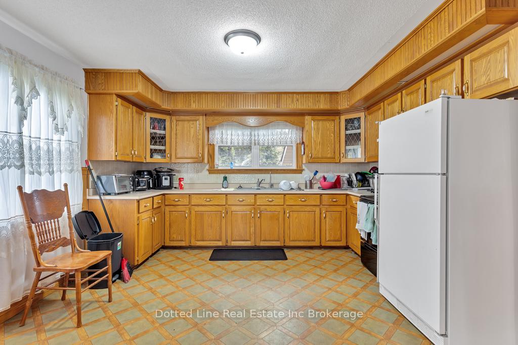 Photo 3 of 56573 Calton Line, Bayham, Rural Bayham — HOMEH