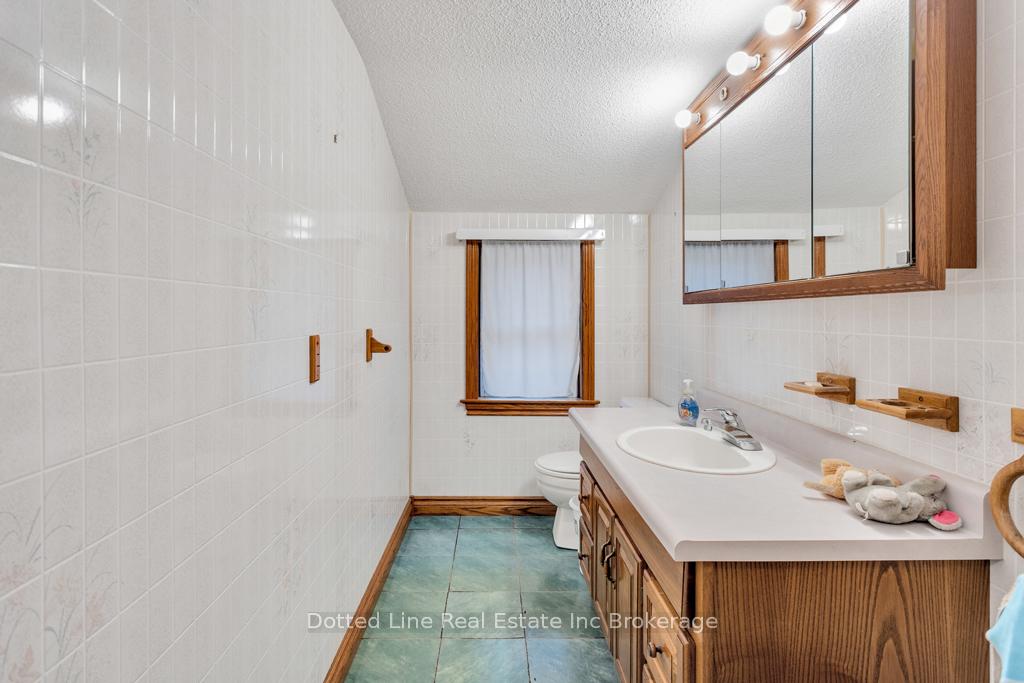 Photo 13 of 56573 Calton Line, Bayham, Rural Bayham — HOMEH